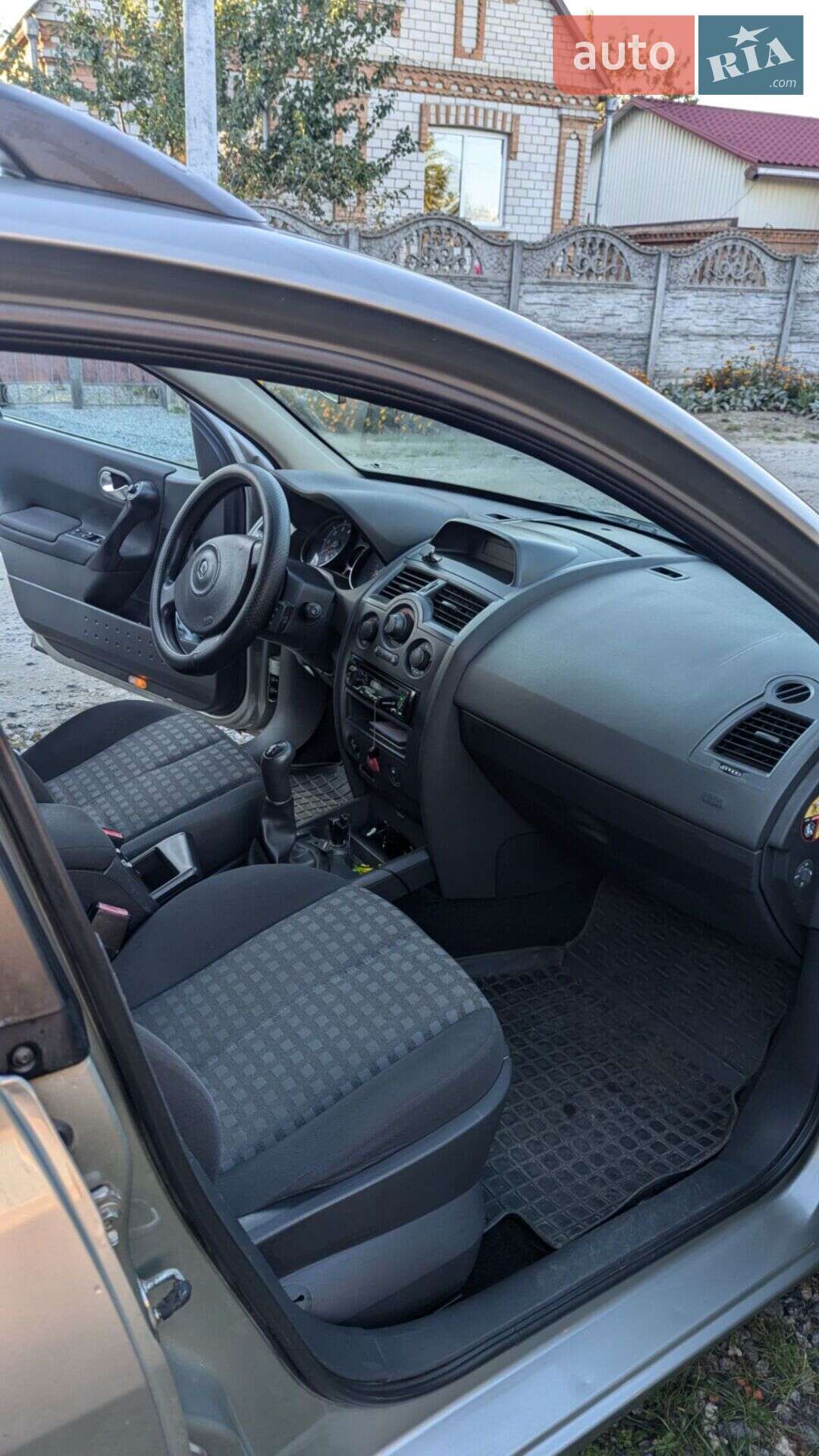 Renault Megane 2008 VIN VF1KM1R0H37864224 фото оголошення 3 з 8