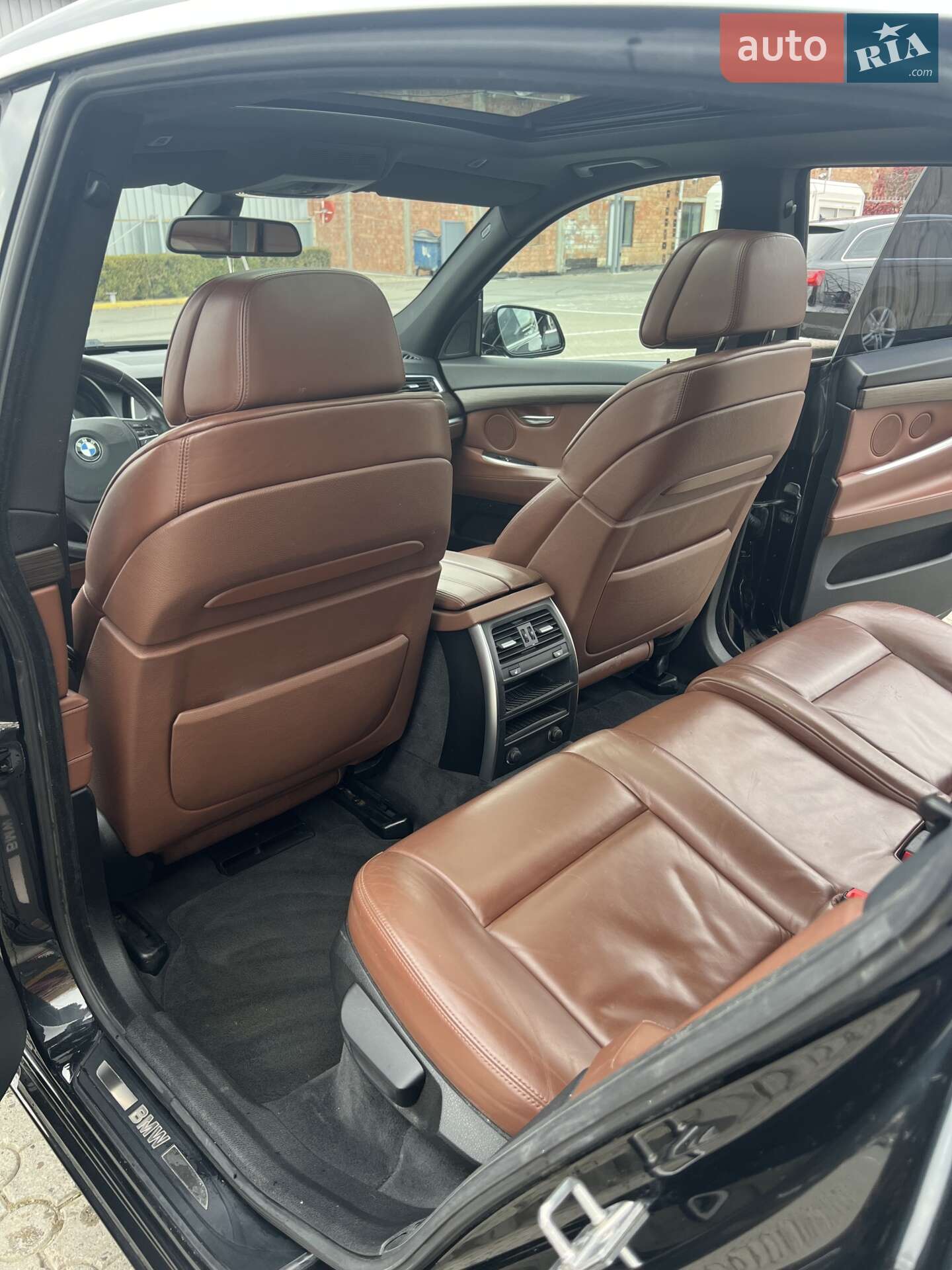 BMW 5 Series GT 2009 VIN WBASN61030C214164 фото оголошення 14 з 16