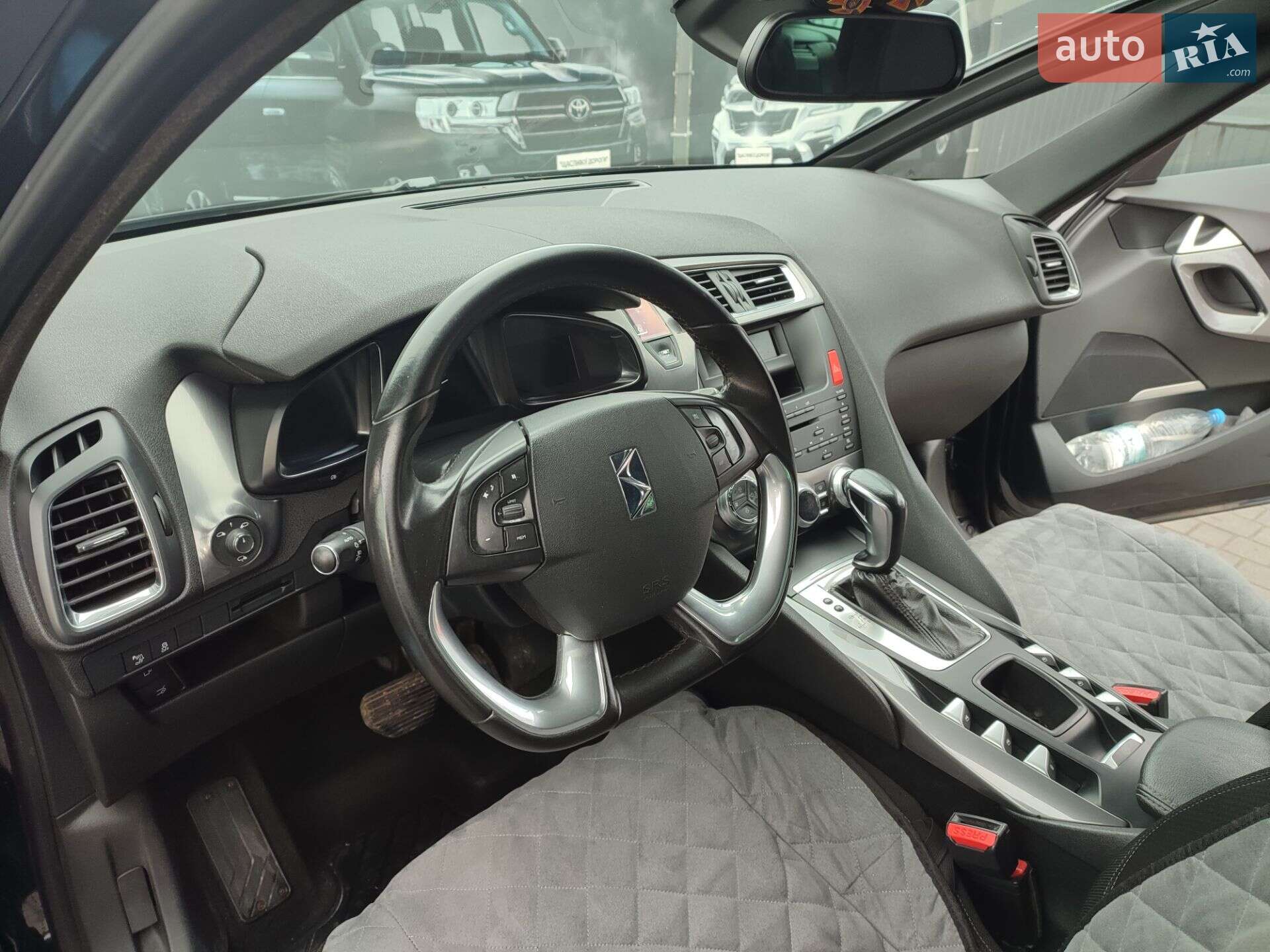 Citroen DS5 2012 VIN VF7KFRHHACS508300 фото оголошення 7 з 7