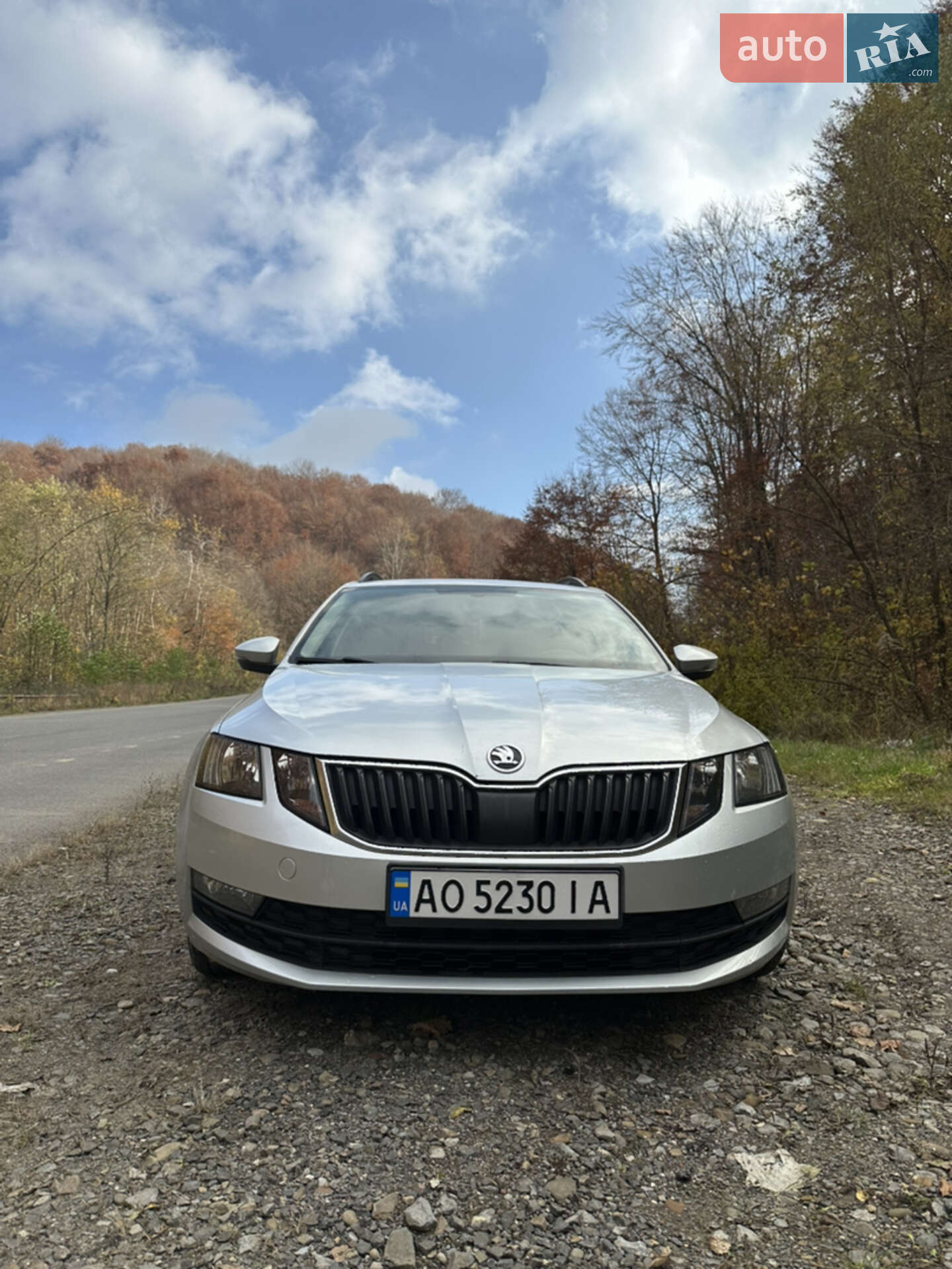 Skoda Octavia 2017 VIN TMBJG7NE8J0143146 фото оголошення 5 з 9