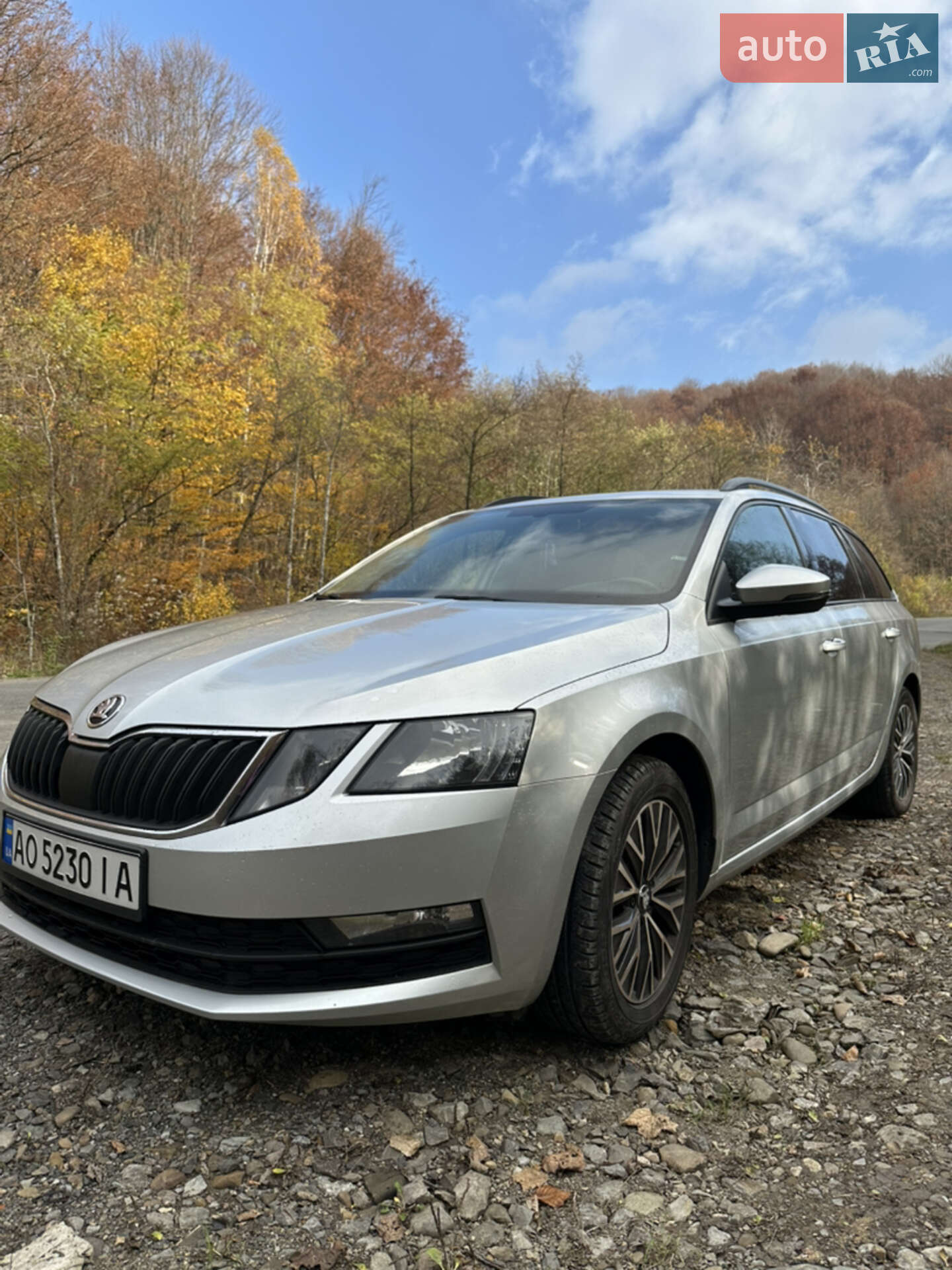 Skoda Octavia 2017 VIN TMBJG7NE8J0143146 фото оголошення 8 з 9