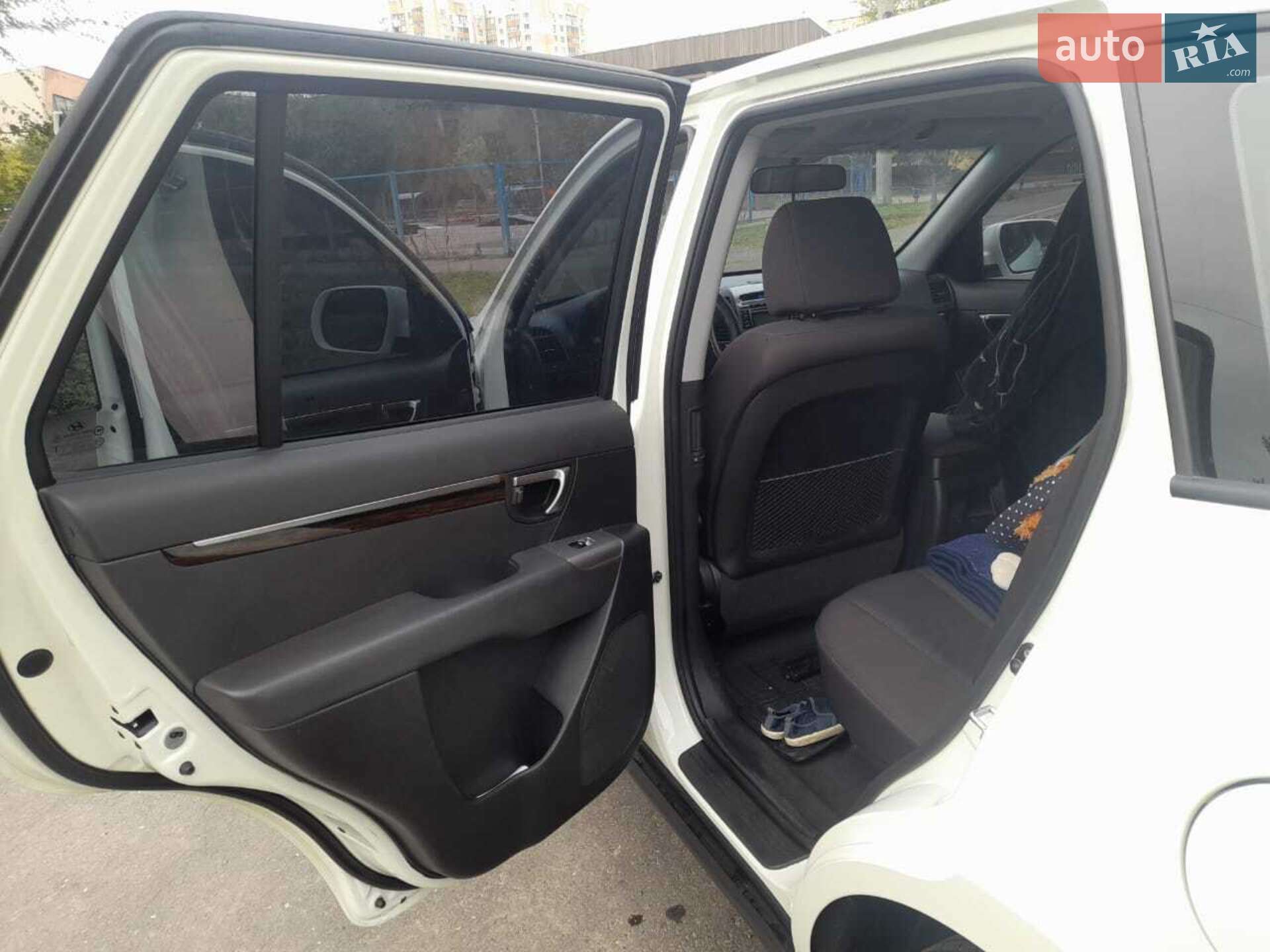 Hyundai Santa FE 2010 VIN KMHSG81XCAU629084 фото оголошення 7 з 8