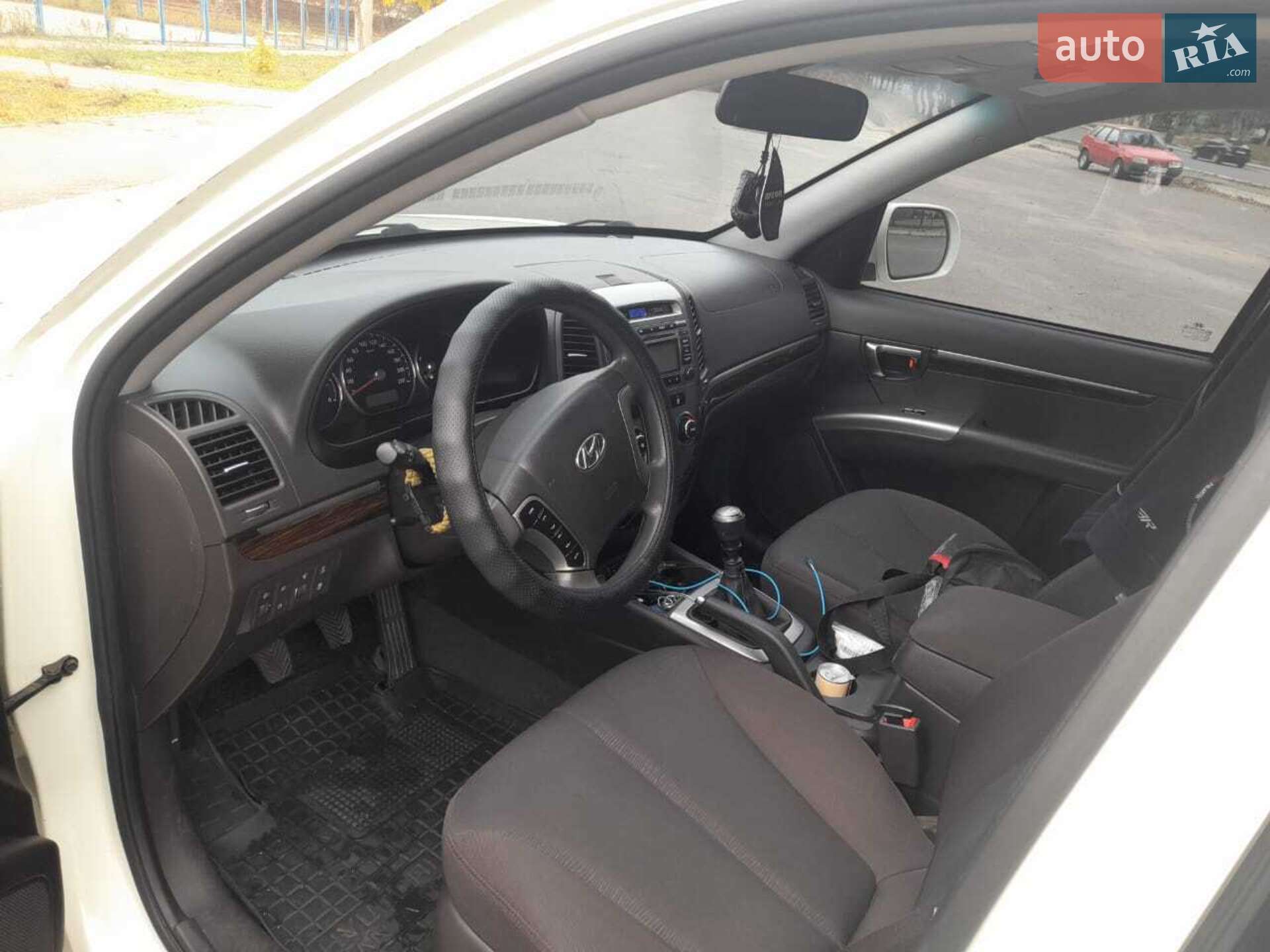Hyundai Santa FE 2010 VIN KMHSG81XCAU629084 фото оголошення 8 з 8