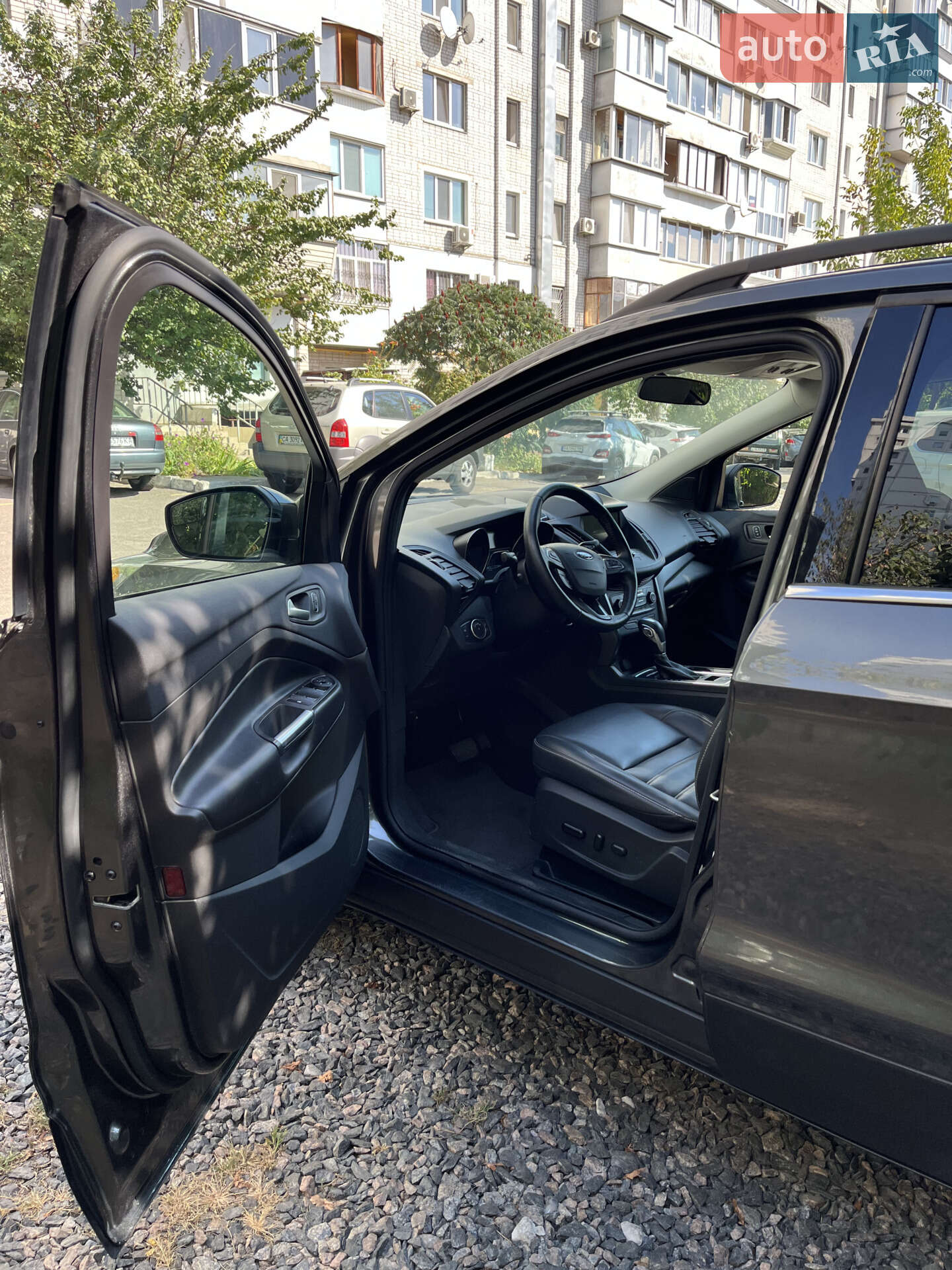 Ford Escape 2019 VIN 1FMCU9HD3KUB50401 фото оголошення 7 з 15