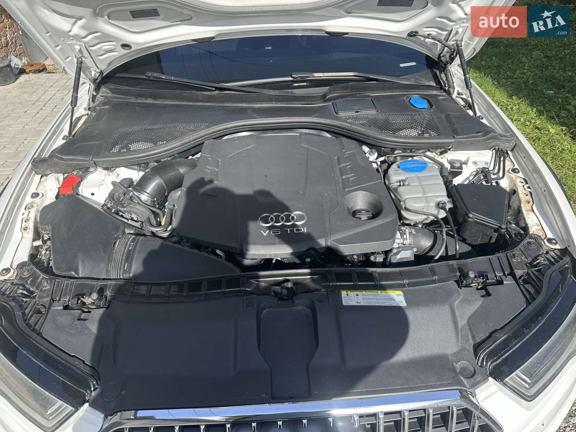 Audi A6 Allroad 2015 VIN WAUZZZ4G8GN075743 фото оголошення 4 з 35