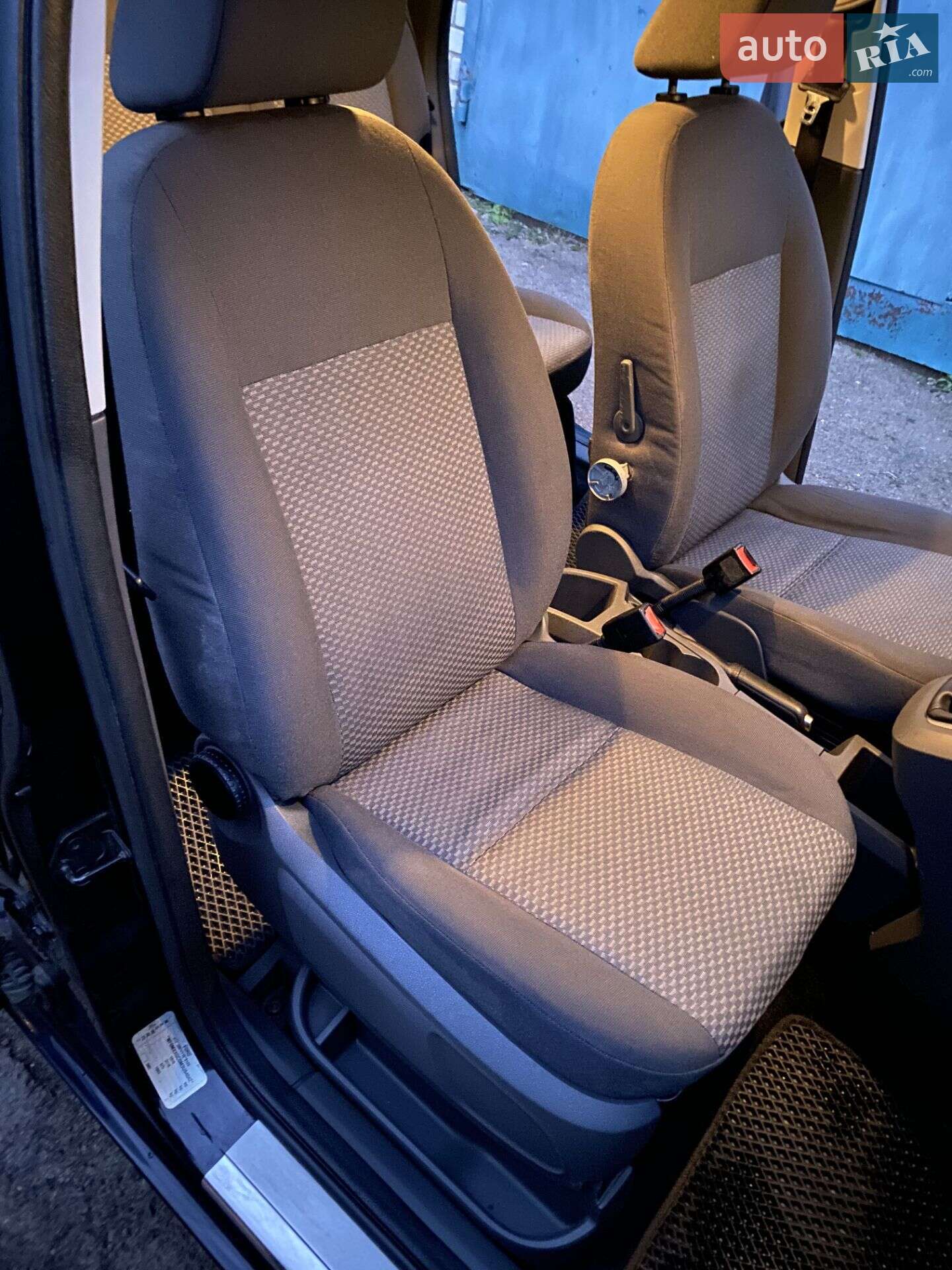 Ford C-Max 2003 VIN WF0MXXGCDM3U84042 фото оголошення 18 з 20