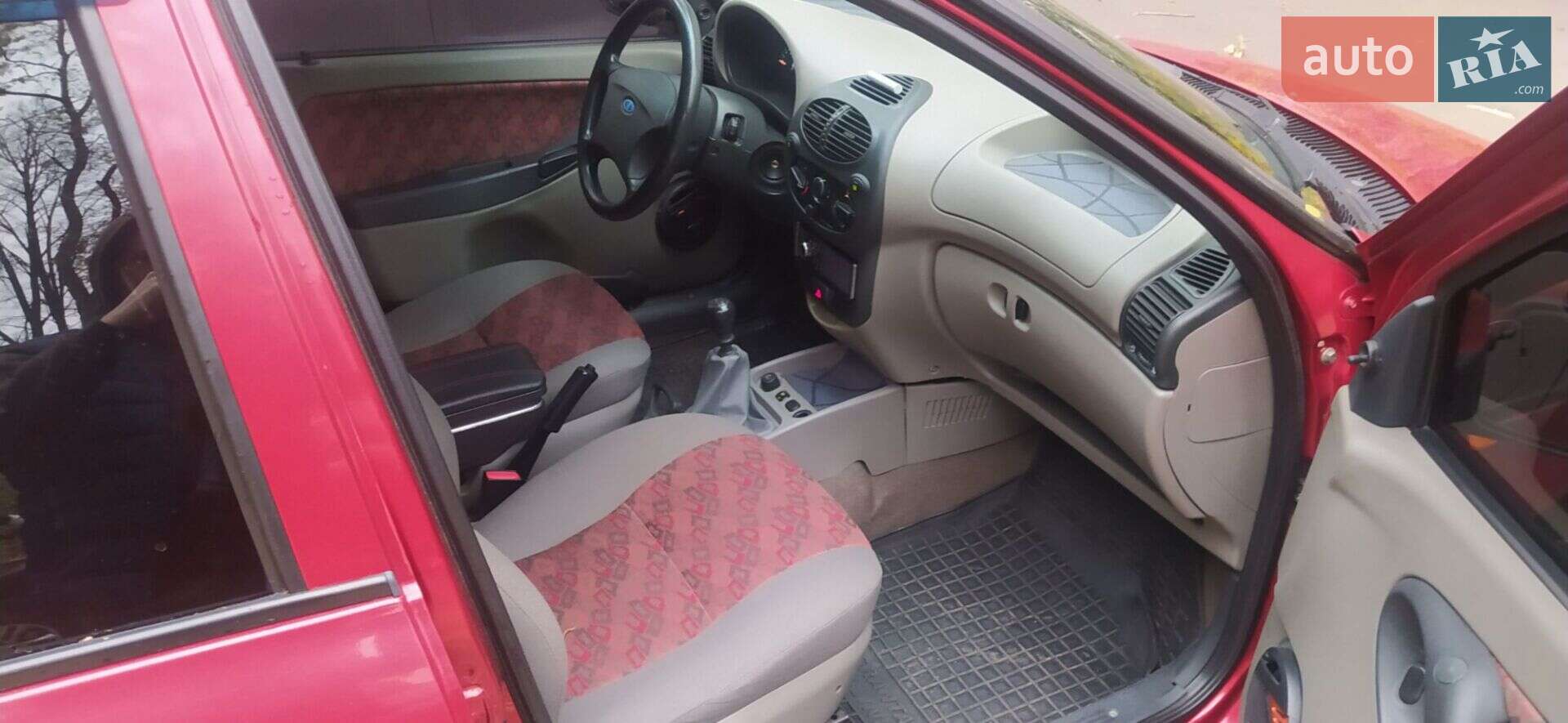 ВАЗ / Lada 1118 Калина 2008 VIN XTA11183080173150 фото оголошення 2 з 6
