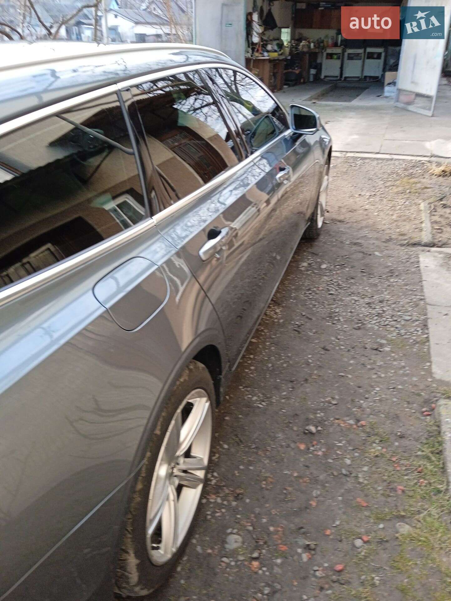 Volvo V90 2017 VIN YV1PW79B0J1053101 фото оголошення 2 з 9