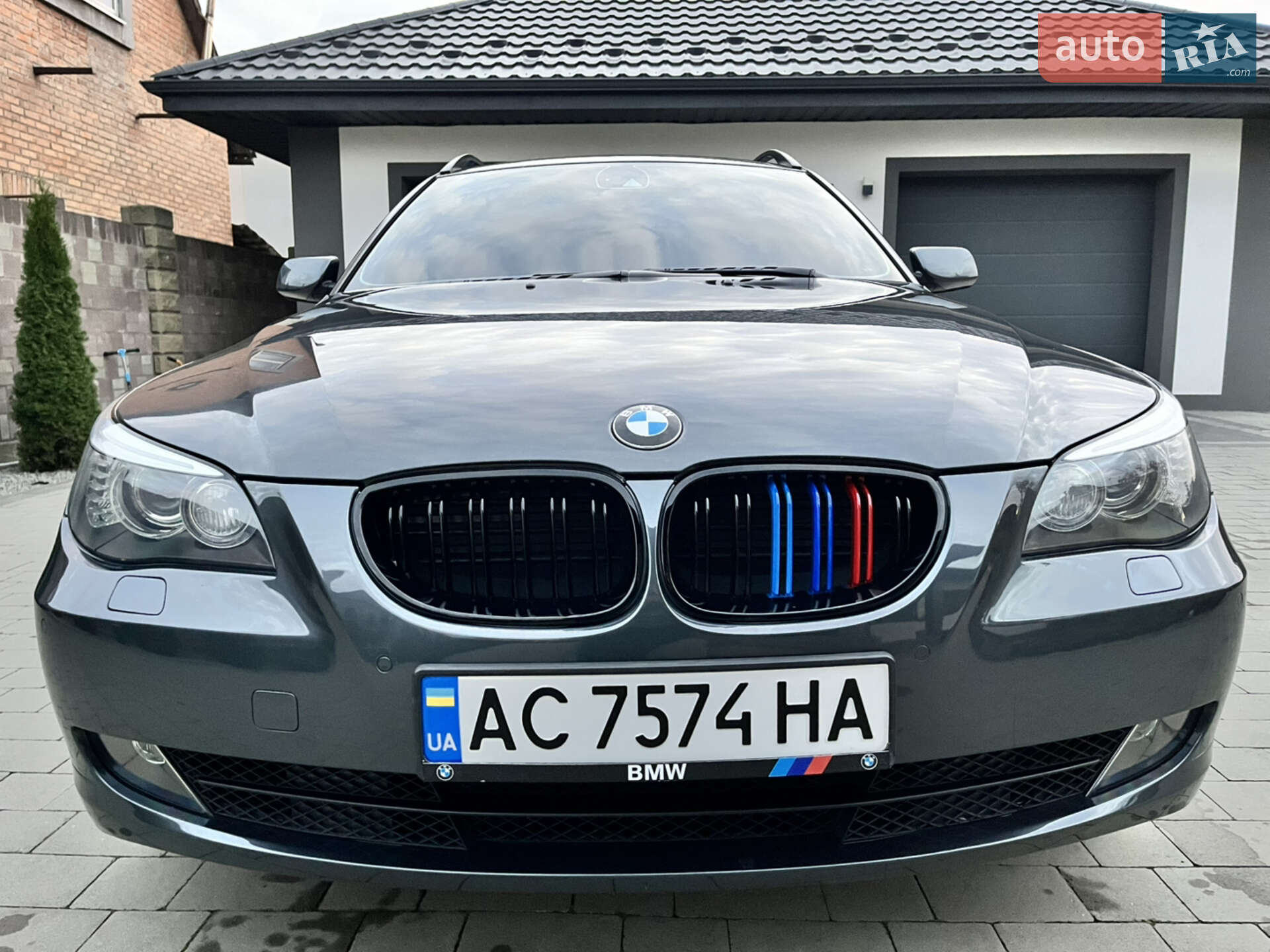 BMW 5 Series 2009 VIN WBAPY51090C317998 фото оголошення 3 з 91
