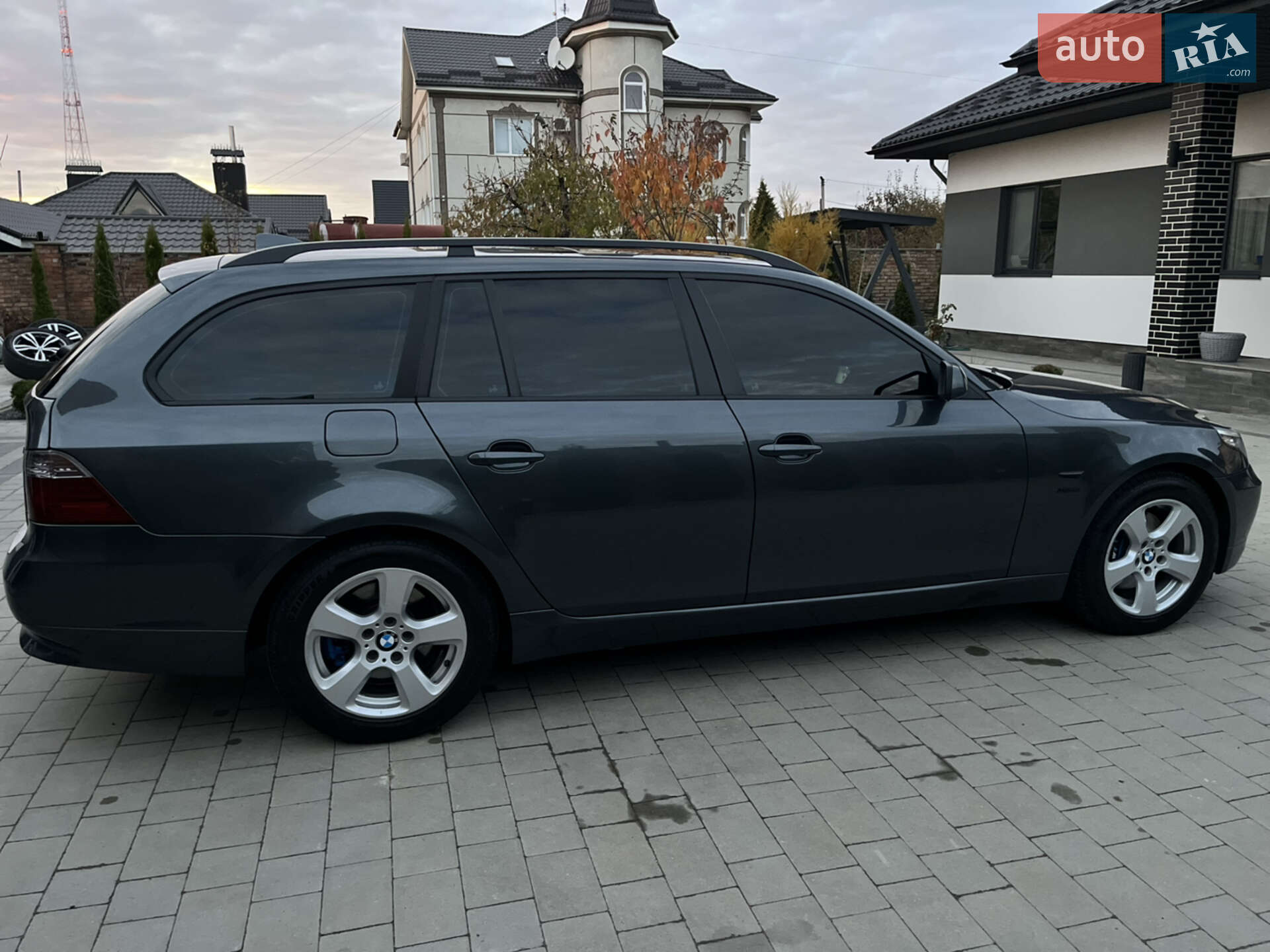 BMW 5 Series 2009 VIN WBAPY51090C317998 фото оголошення 8 з 91