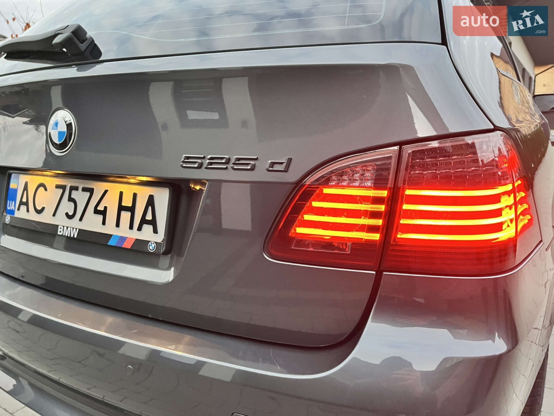 BMW 5 Series 2009 VIN WBAPY51090C317998 фото оголошення 14 з 91