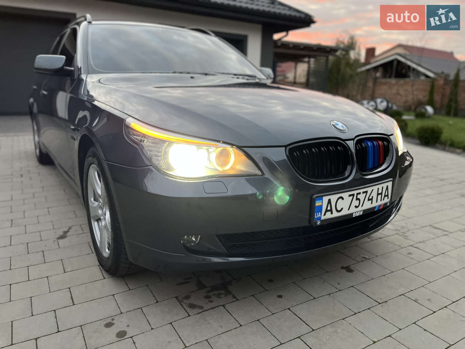 BMW 5 Series 2009 VIN WBAPY51090C317998 фото оголошення 18 з 91