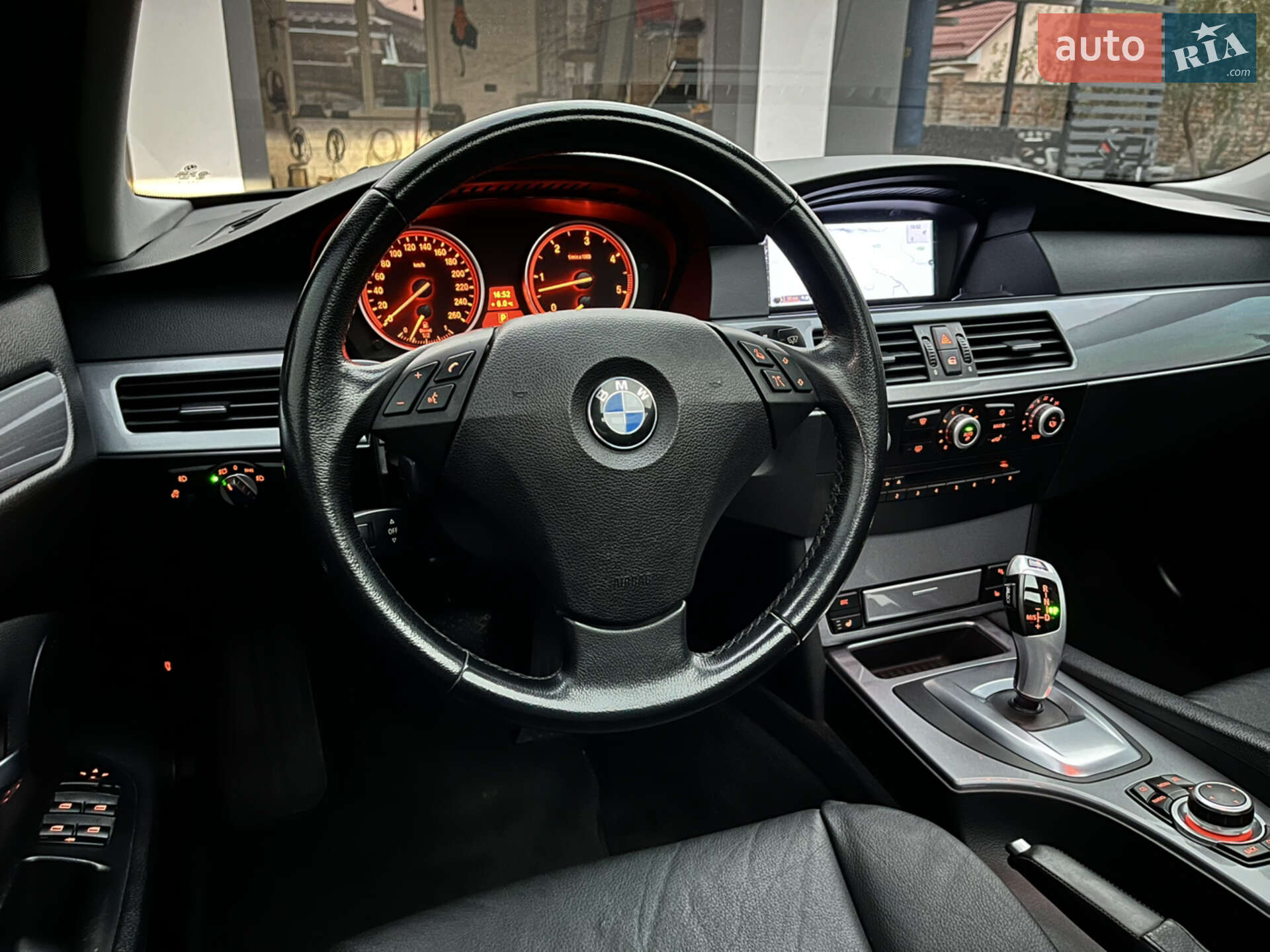 BMW 5 Series 2009 VIN WBAPY51090C317998 фото оголошення 39 з 91