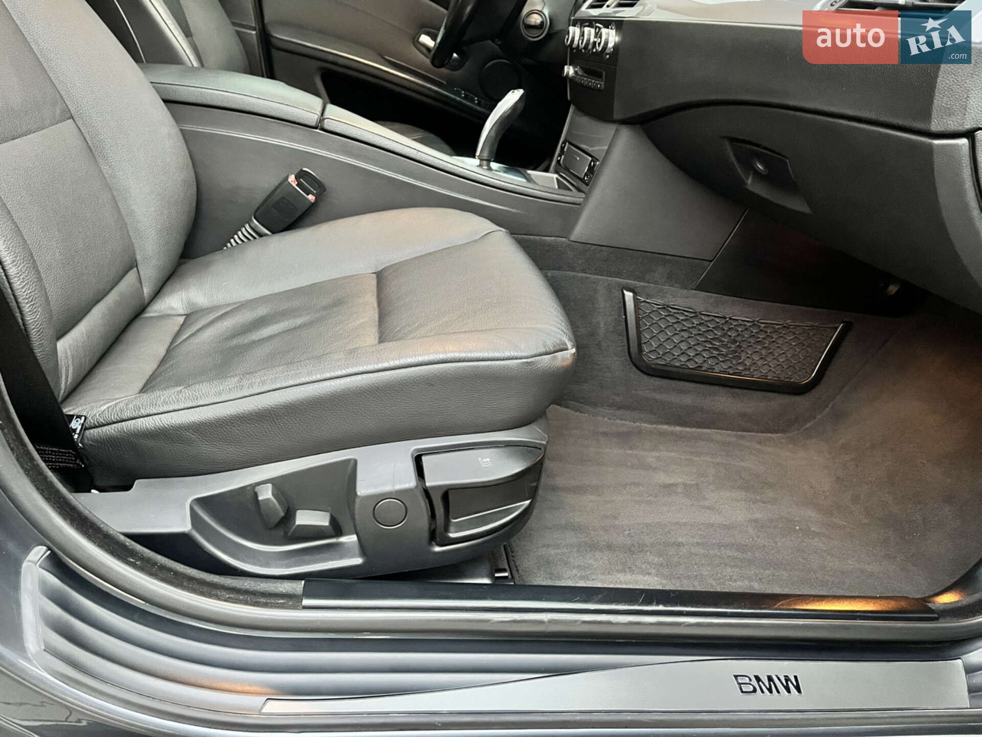 BMW 5 Series 2009 VIN WBAPY51090C317998 фото оголошення 64 з 91