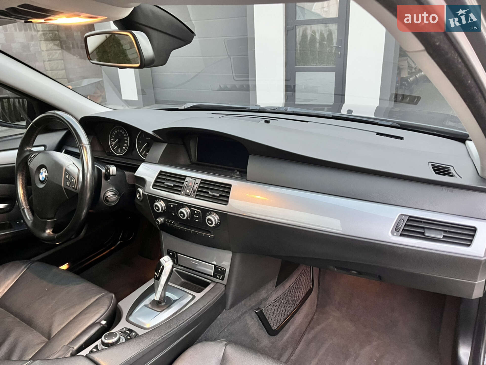BMW 5 Series 2009 VIN WBAPY51090C317998 фото оголошення 76 з 91