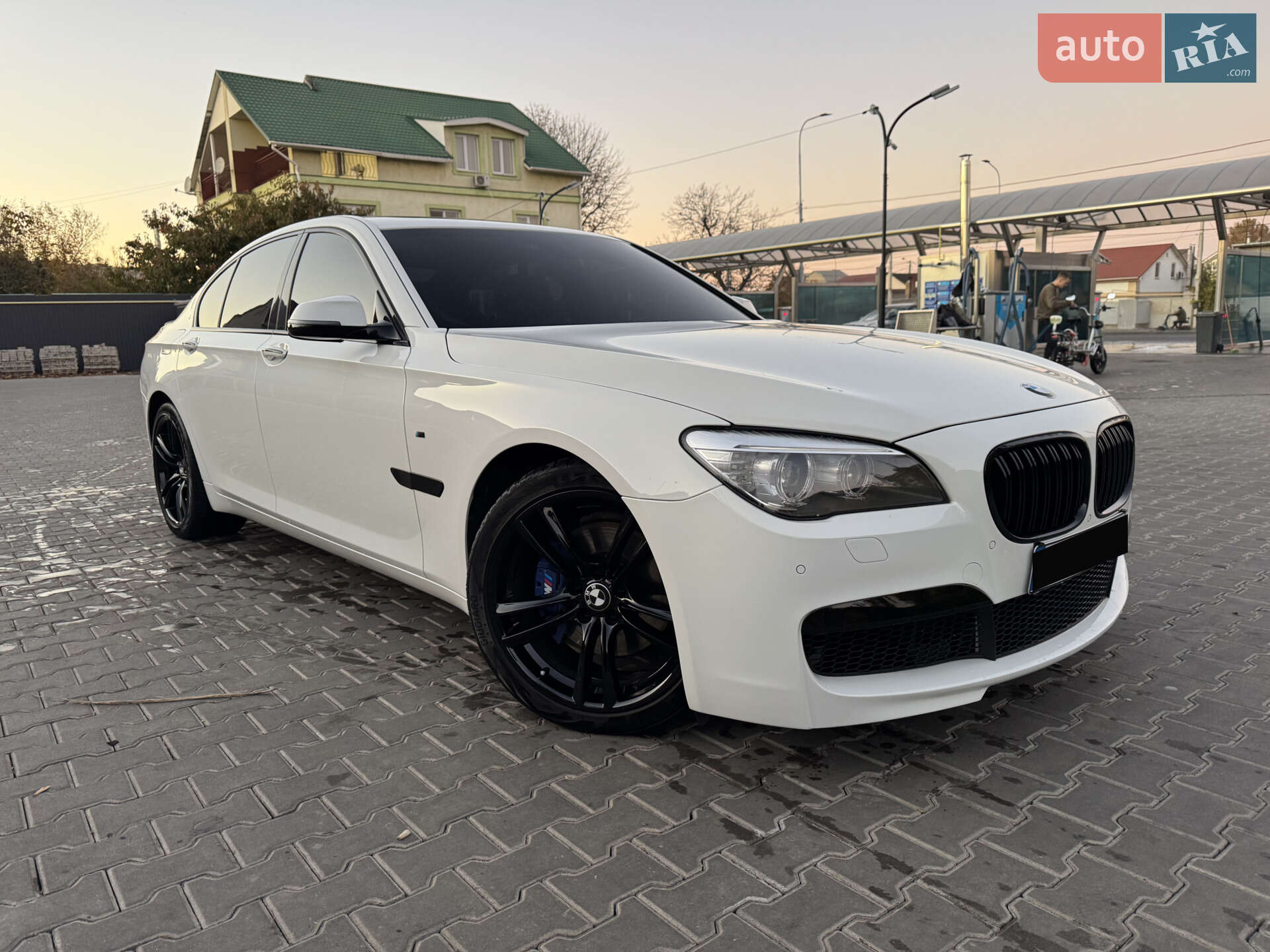 BMW 7 Series 2013 VIN WBAYA6C56DD143895 фото оголошення 9 з 68