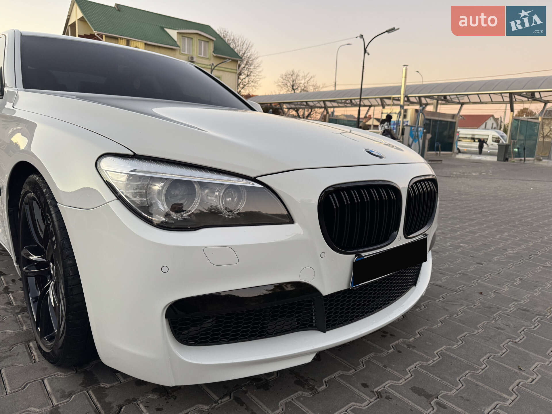 BMW 7 Series 2013 VIN WBAYA6C56DD143895 фото оголошення 12 з 68