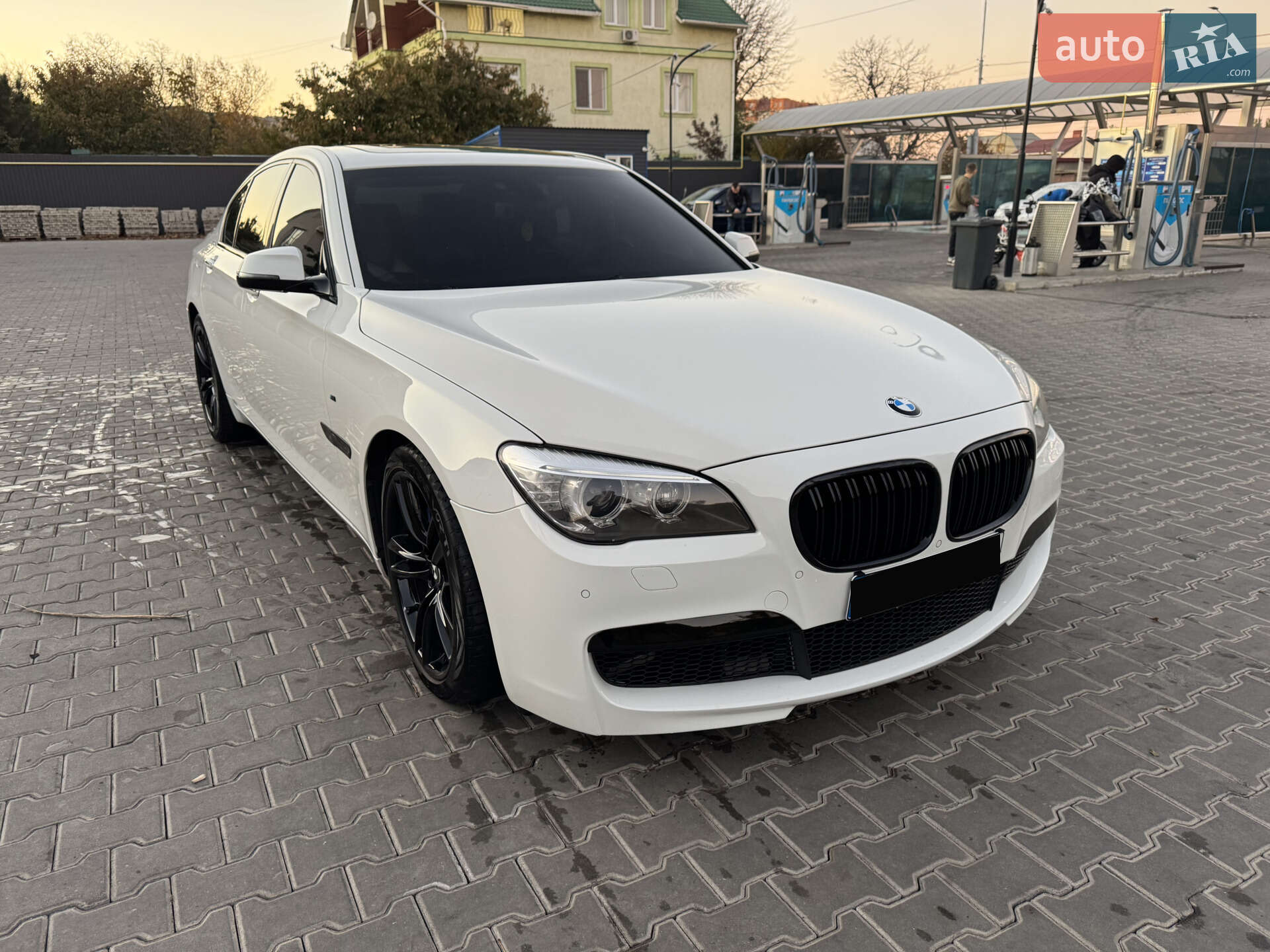 BMW 7 Series 2013 VIN WBAYA6C56DD143895 фото оголошення 14 з 68