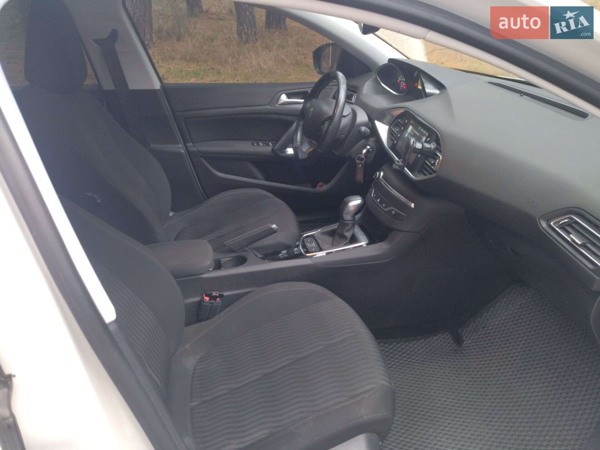 Peugeot 308 2016 VIN VF3LCBHZWGS128006 фото оголошення 10 з 10