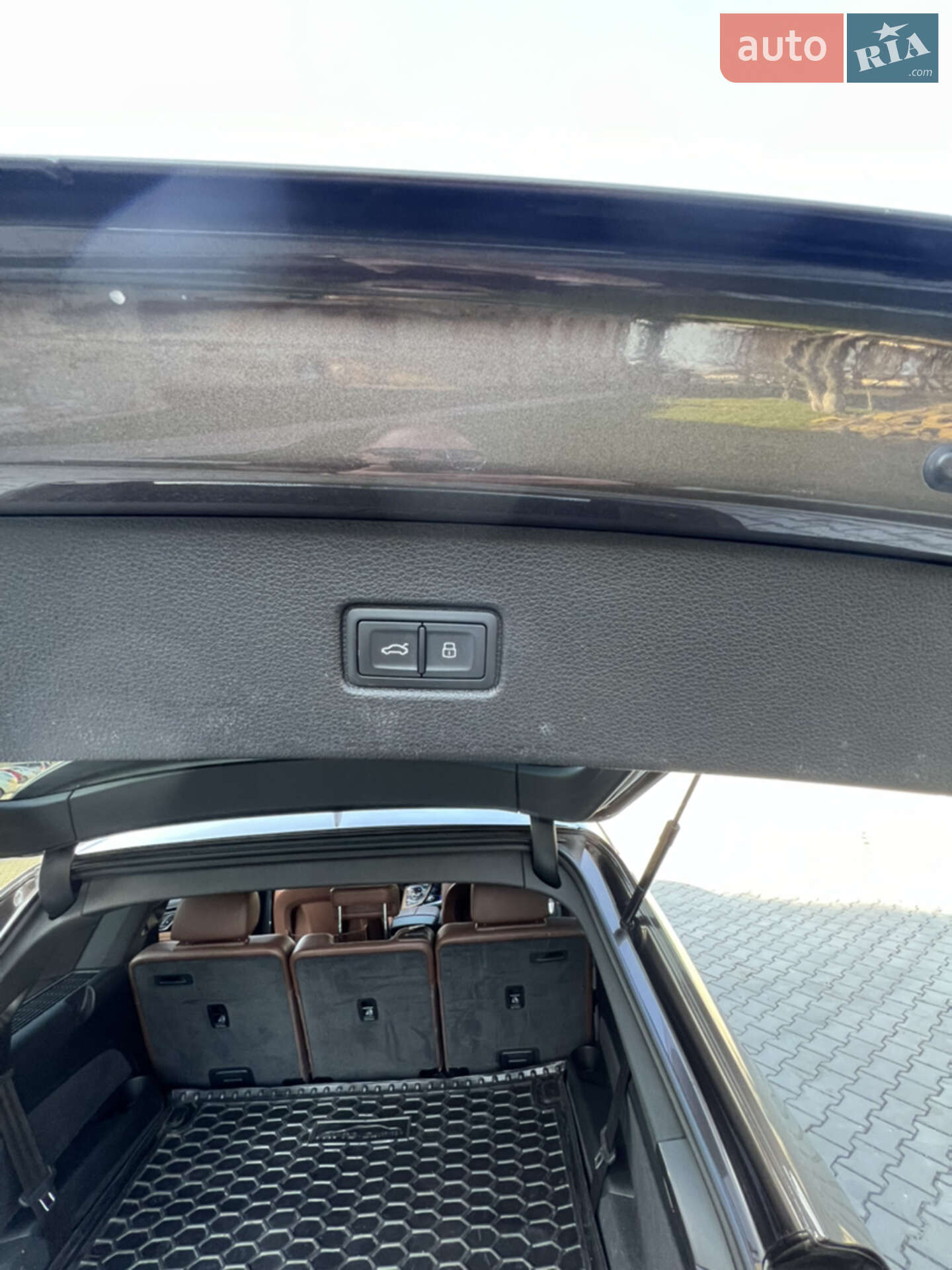 Audi Q7 2016 VIN WA1LAAF77HD012682 фото оголошення 15 з 21