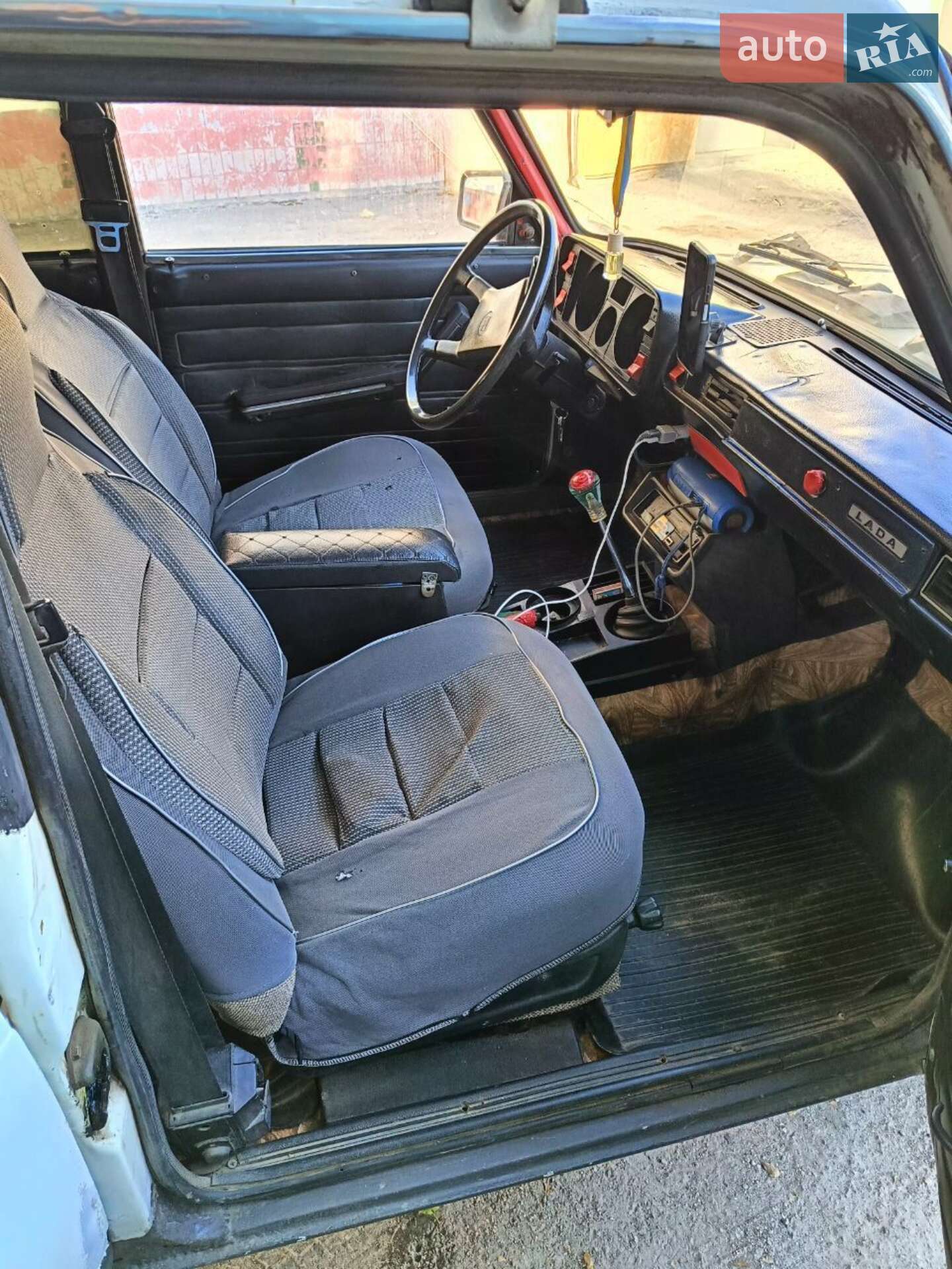 ВАЗ / Lada 2104 1997 VIN XTA210430V0607676 фото оголошення 2 з 4