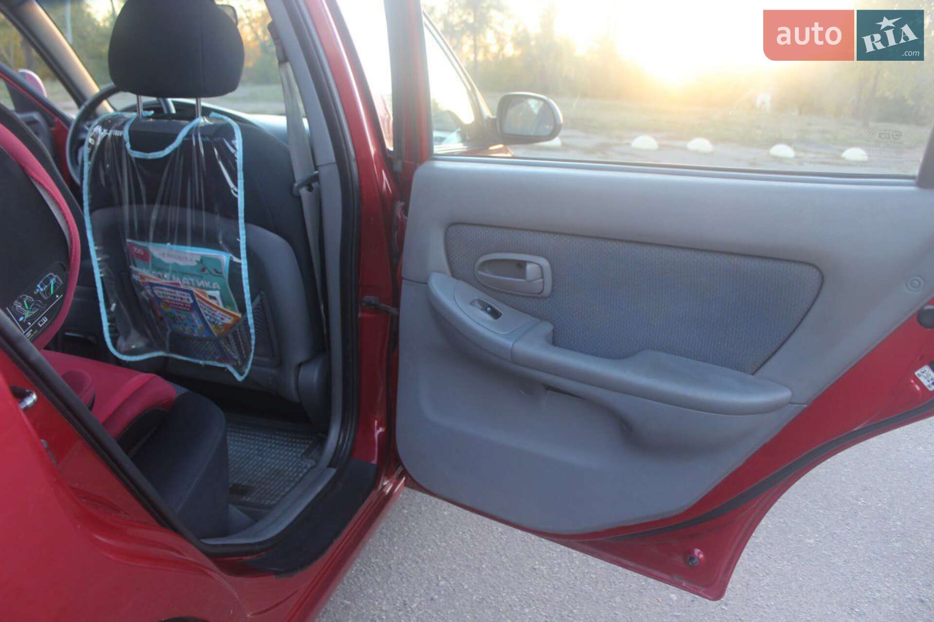 Hyundai Elantra 2006 VIN KMHDN56D56U193558 фото оголошення 7 з 19