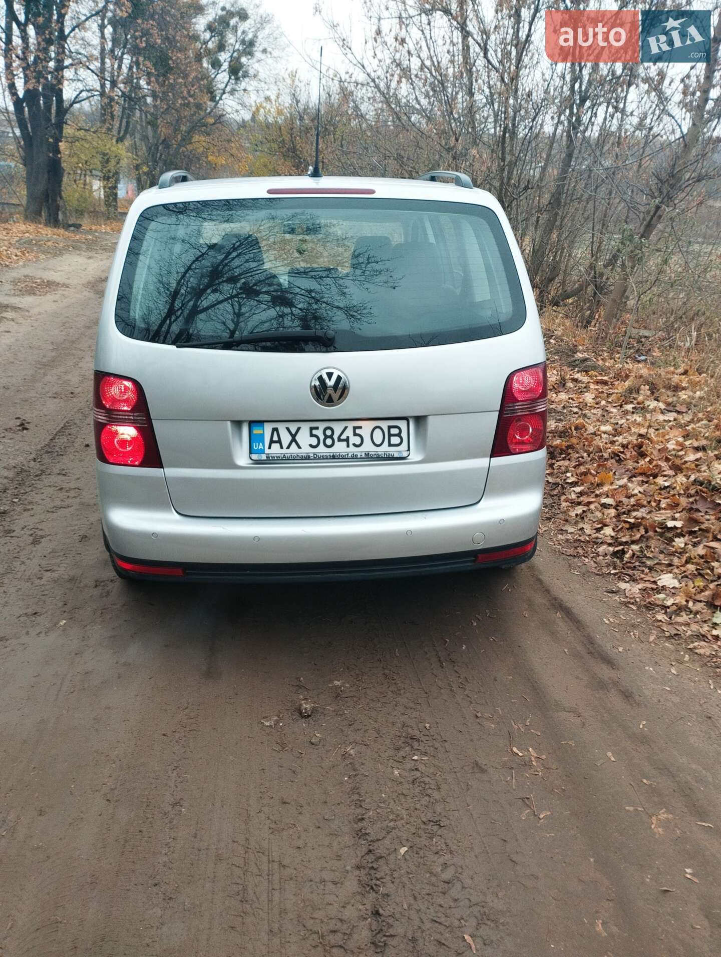 Volkswagen Touran 2010 VIN WVGZZZ1TZAW069135 фото оголошення 4 з 19