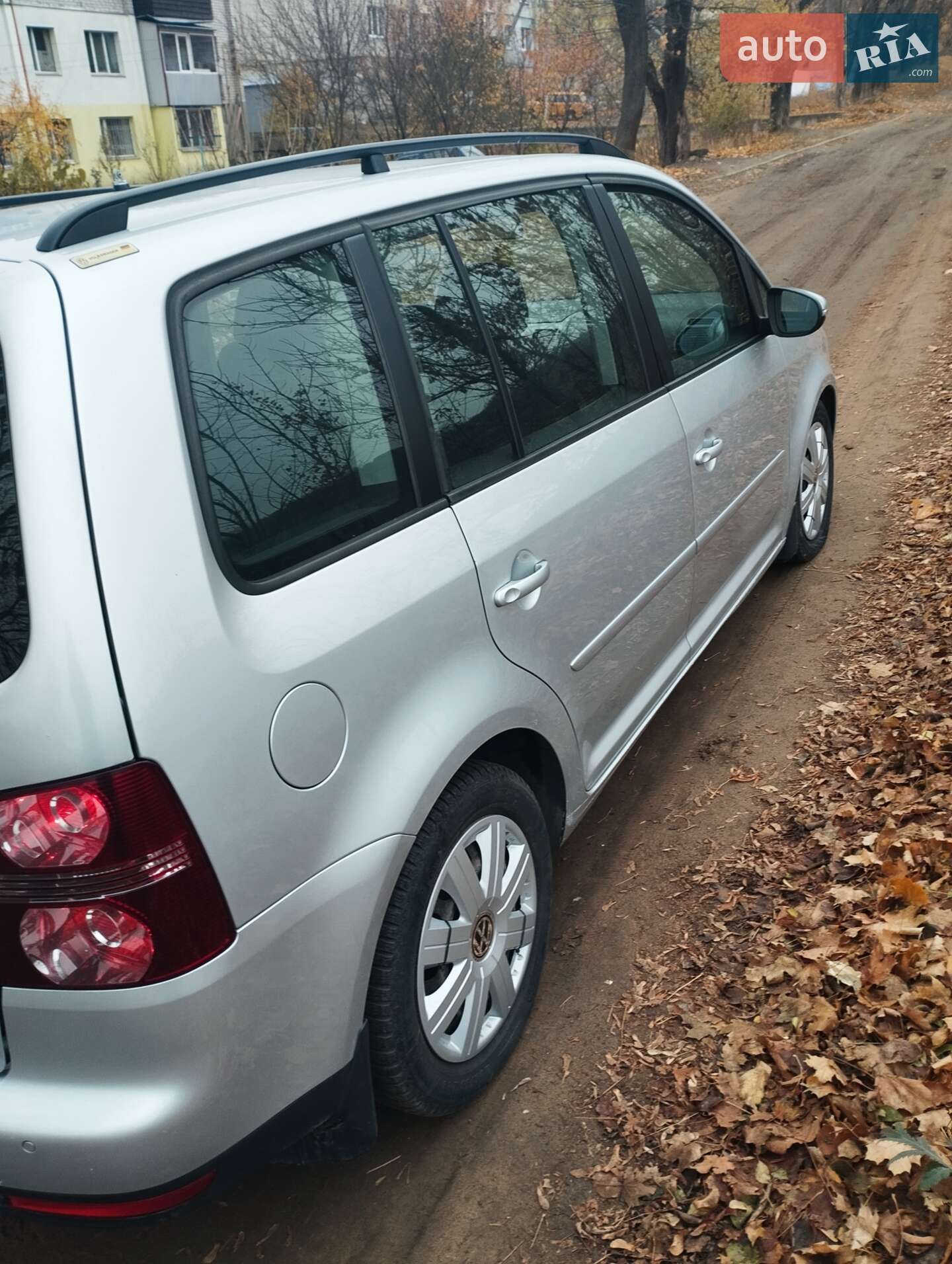 Volkswagen Touran 2010 VIN WVGZZZ1TZAW069135 фото оголошення 5 з 19