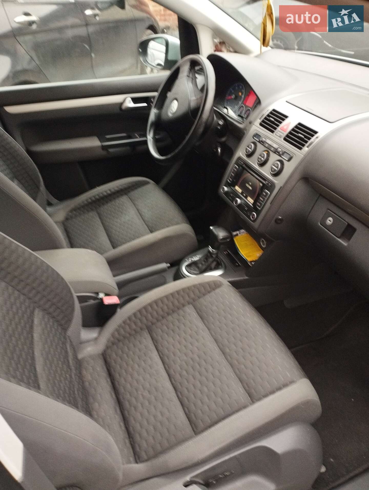 Volkswagen Touran 2010 VIN WVGZZZ1TZAW069135 фото оголошення 15 з 19