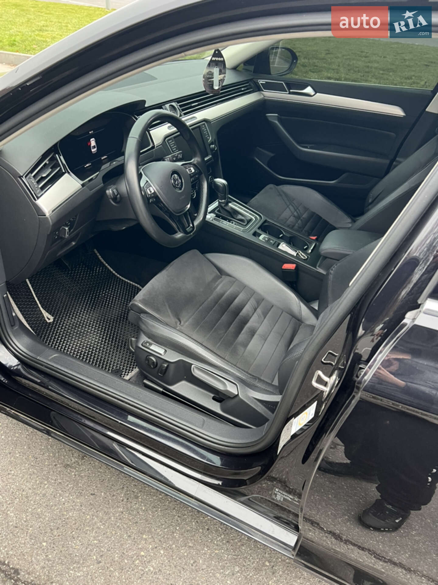 Volkswagen Passat 2015 VIN WVWZZZ3CZGE114231 фото оголошення 5 з 18