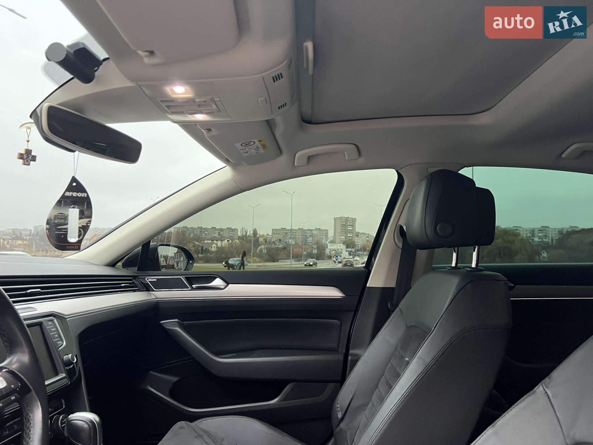 Volkswagen Passat 2015 VIN WVWZZZ3CZGE114231 фото оголошення 11 з 18