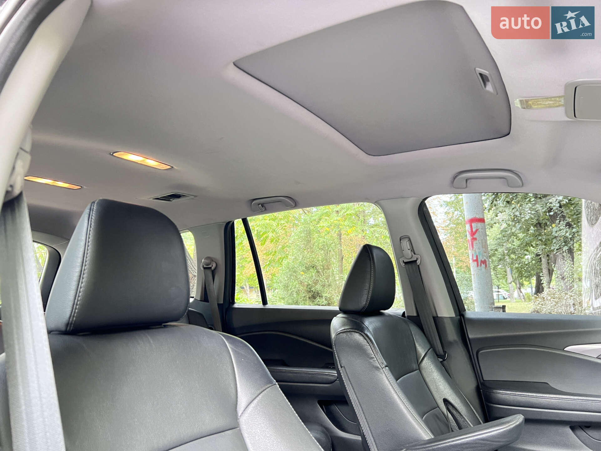 Honda Pilot 2017 VIN 5FNYF6H5XHB037249 фото оголошення 7 з 11