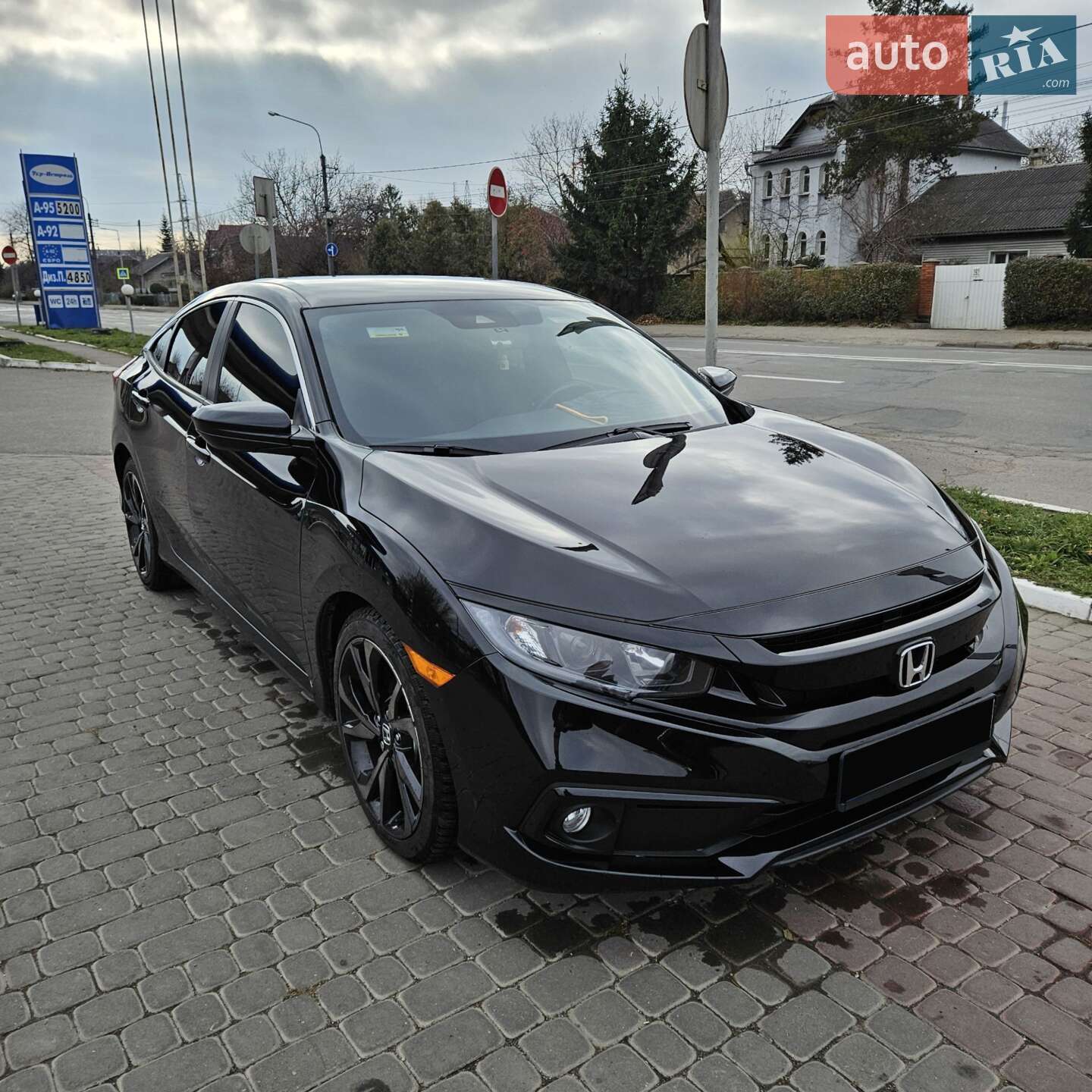 Honda Civic 2021 VIN 2HGFC2F84MH535703 фото оголошення 3 з 23