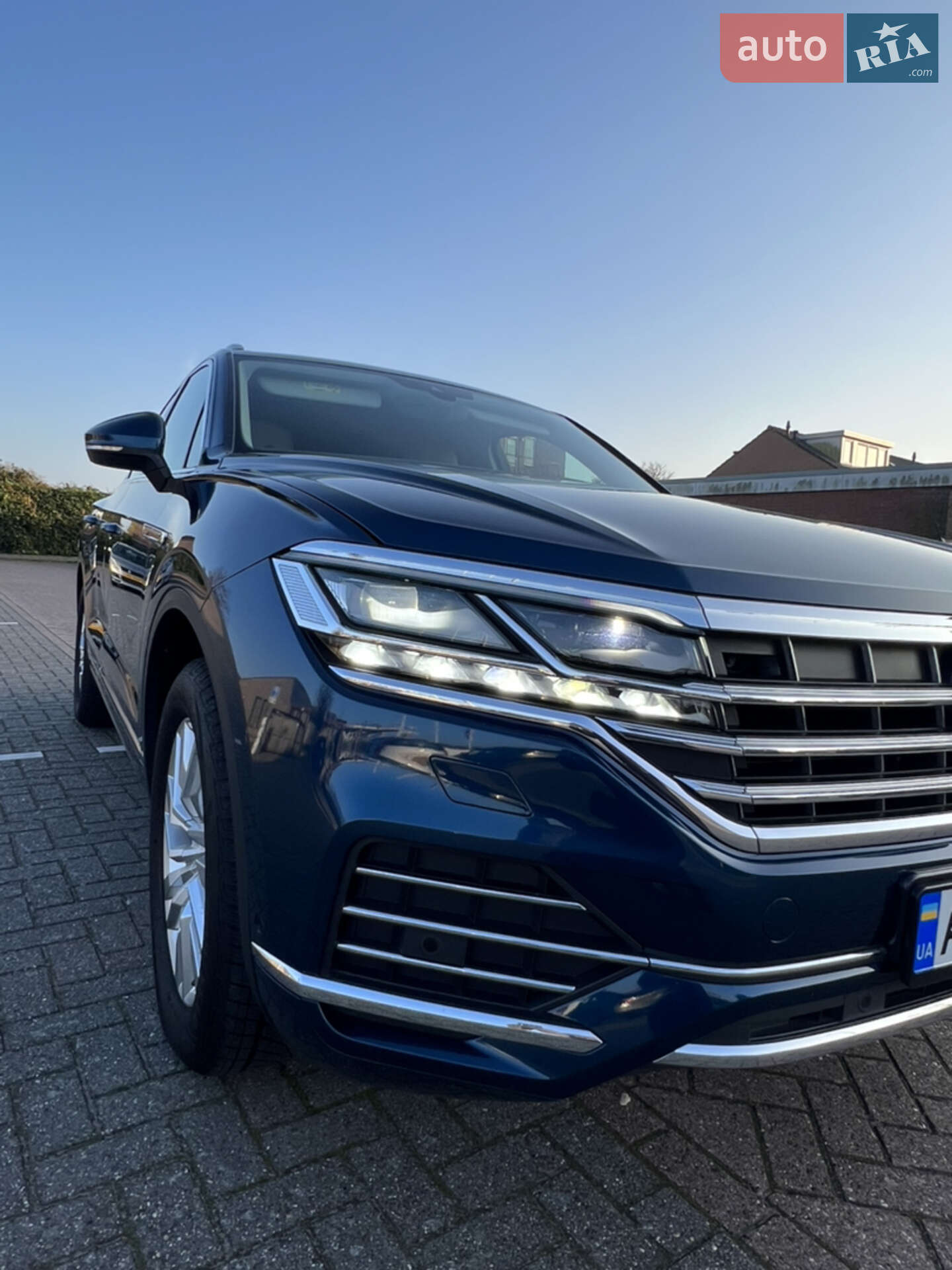 Volkswagen Touareg 2018 VIN WVGZZZCRZKD011878 фото оголошення 11 з 33