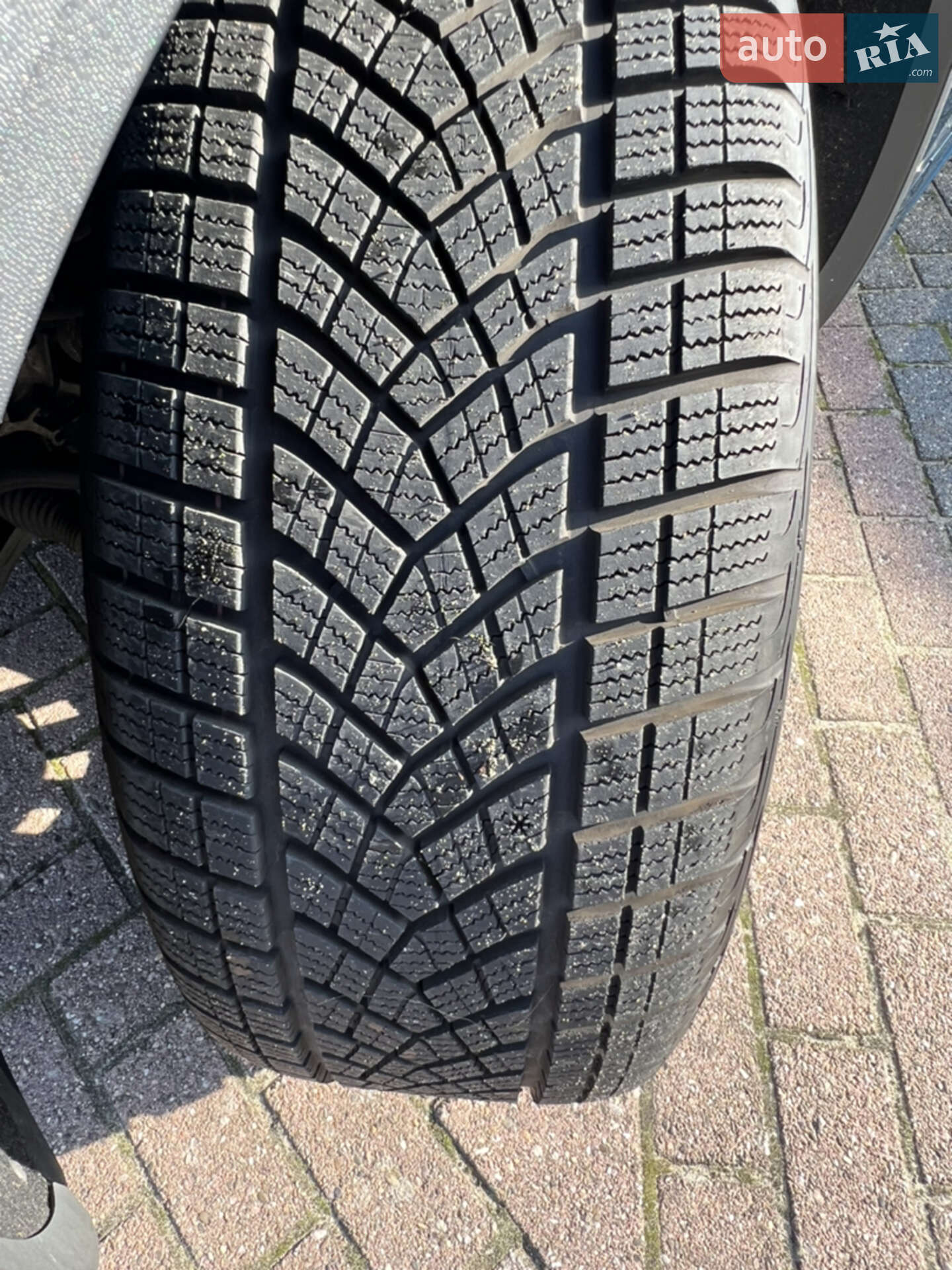 Volkswagen Touareg 2018 VIN WVGZZZCRZKD011878 фото оголошення 19 з 33