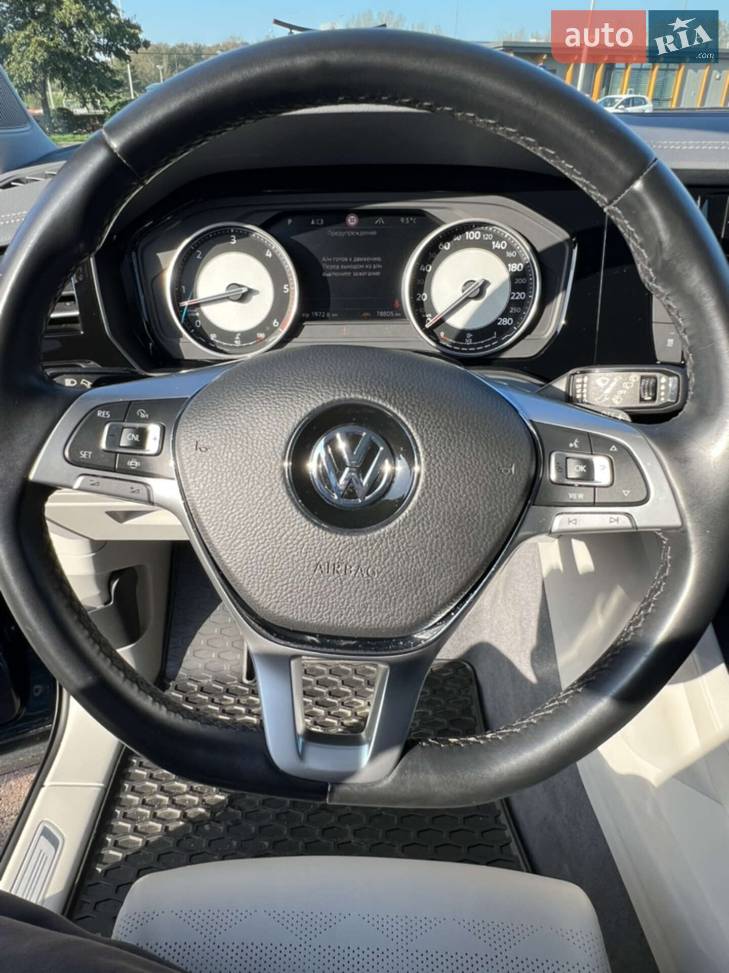 Volkswagen Touareg 2018 VIN WVGZZZCRZKD011878 фото оголошення 26 з 33