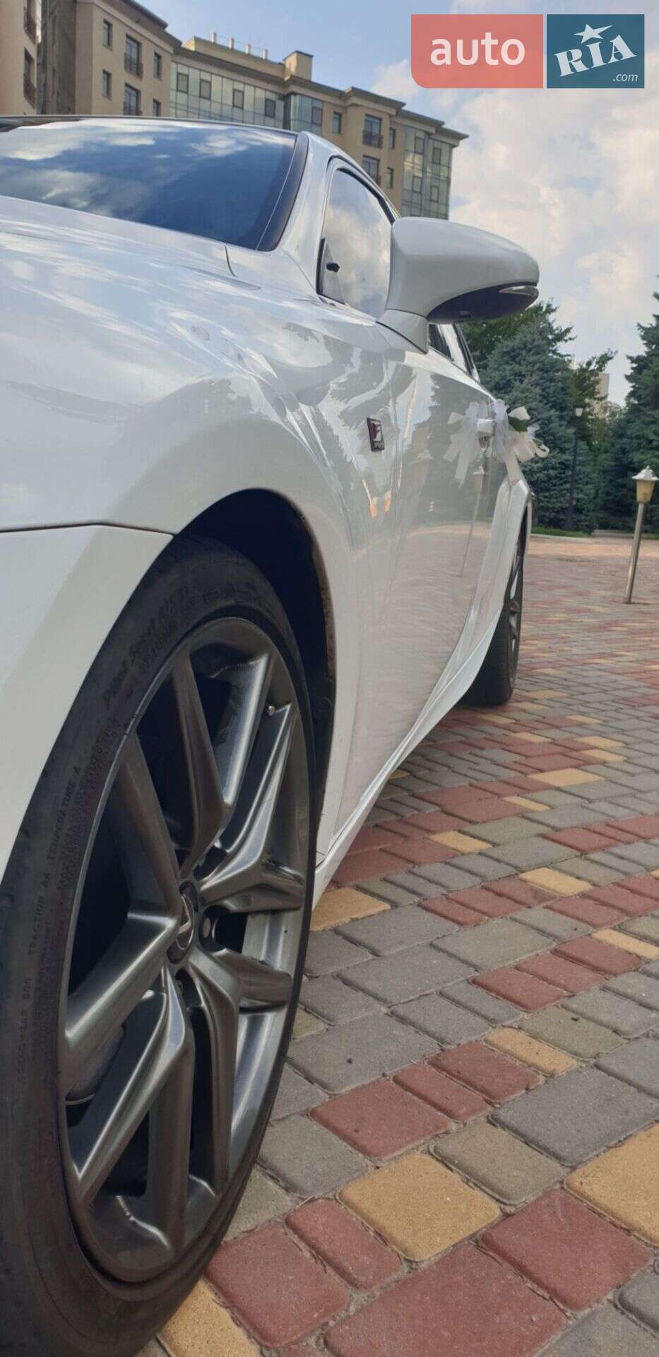 Lexus IS 2015 VIN JTHBF1D26F5070329 фото оголошення 2 з 7