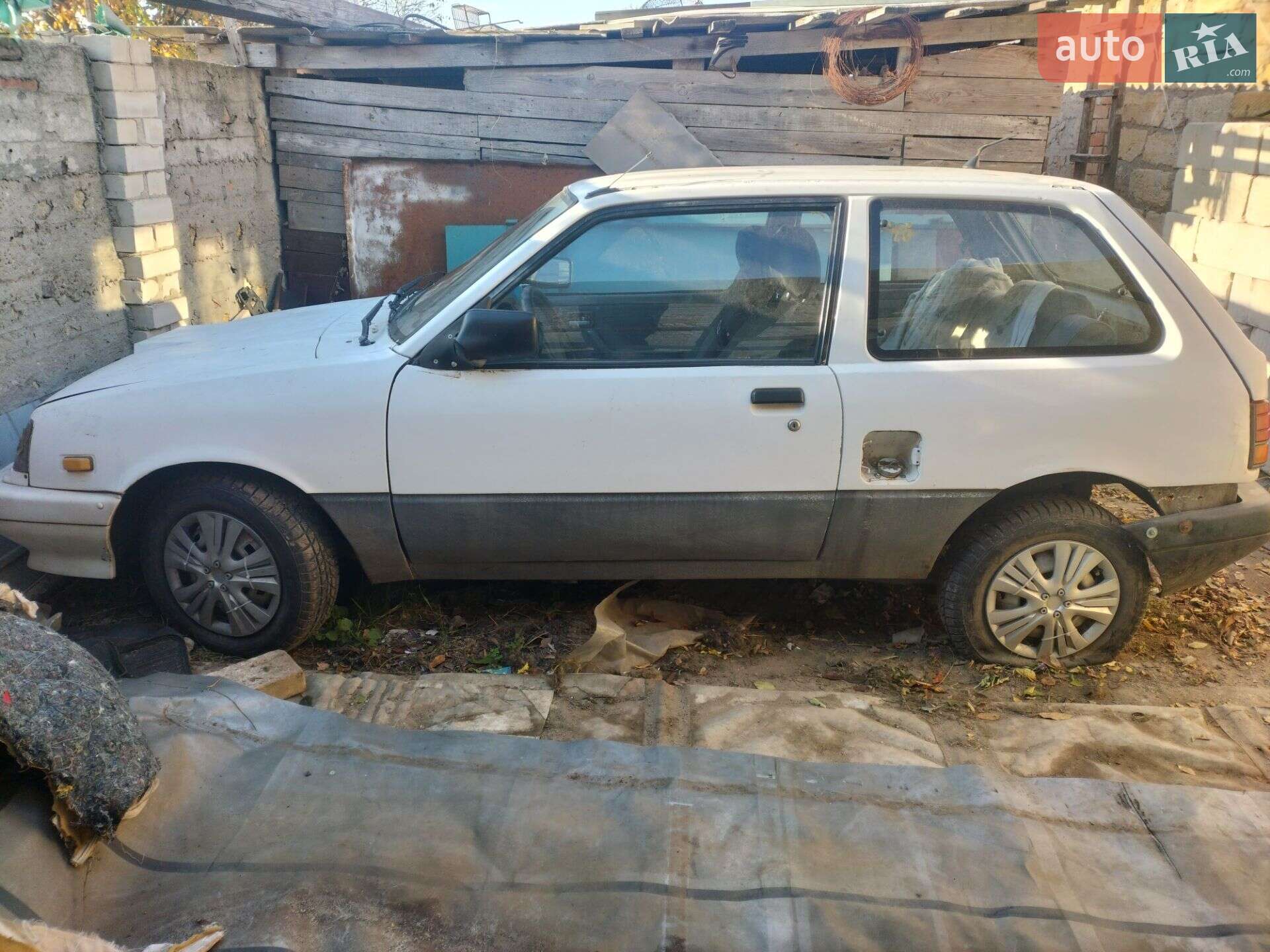 Suzuki Swift 1988 VIN JSA0AA53S00103210 фото оголошення 11 з 18