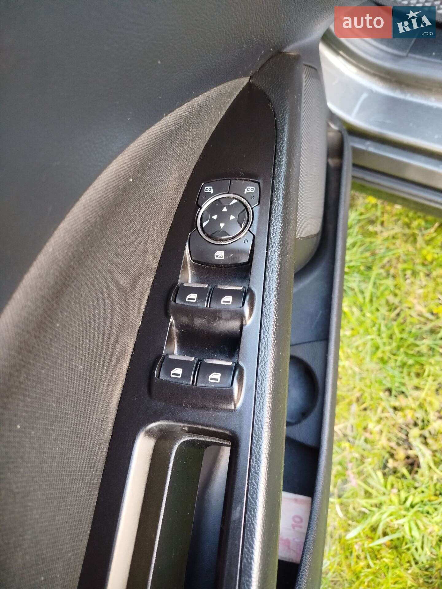 Ford Fusion 2017 VIN 3FA6P0T91HR371511 фото оголошення 9 з 18
