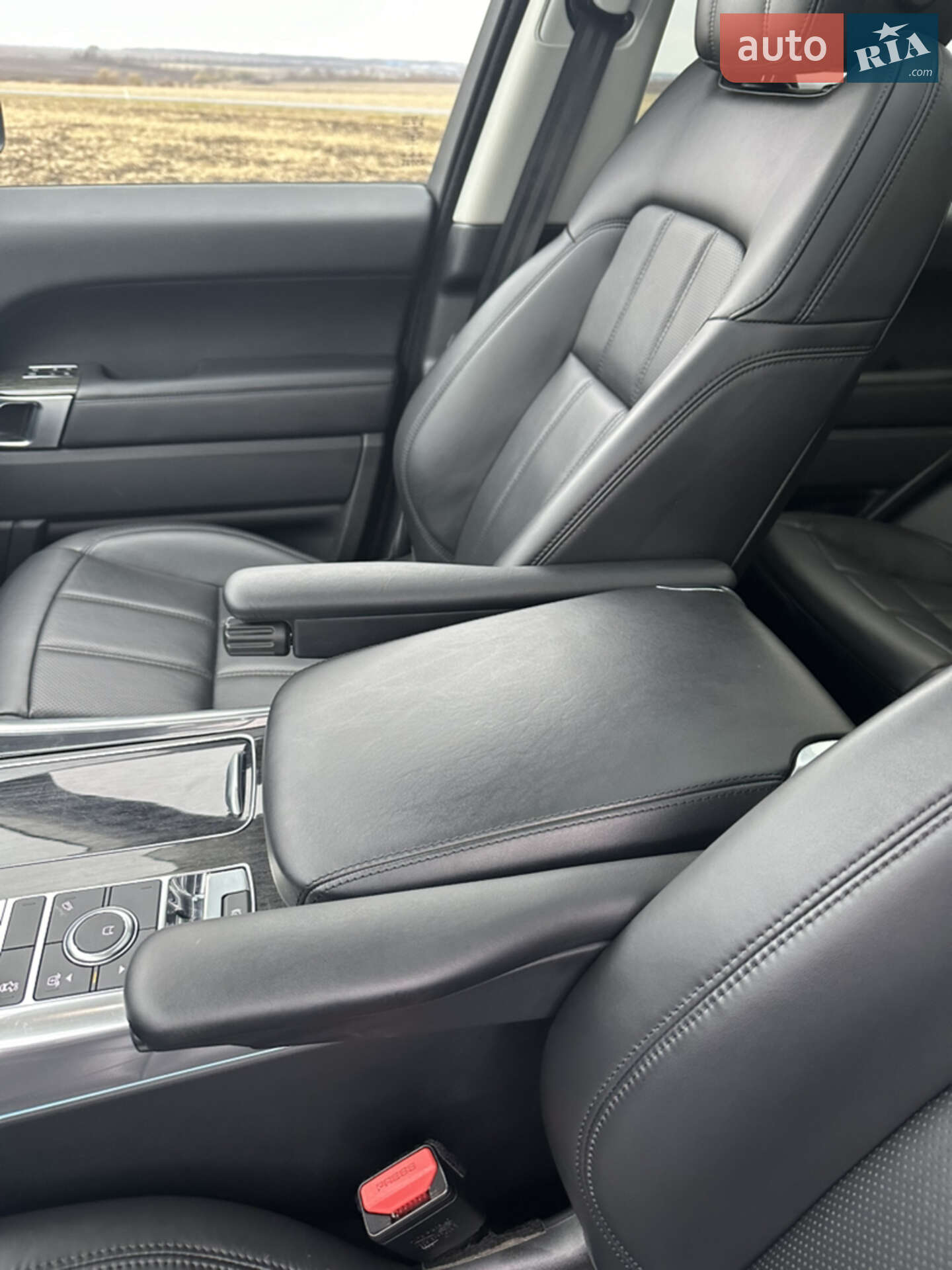 Land Rover Range Rover Sport 2019 VIN SALWR2RV9KA826202 фото оголошення 9 з 36