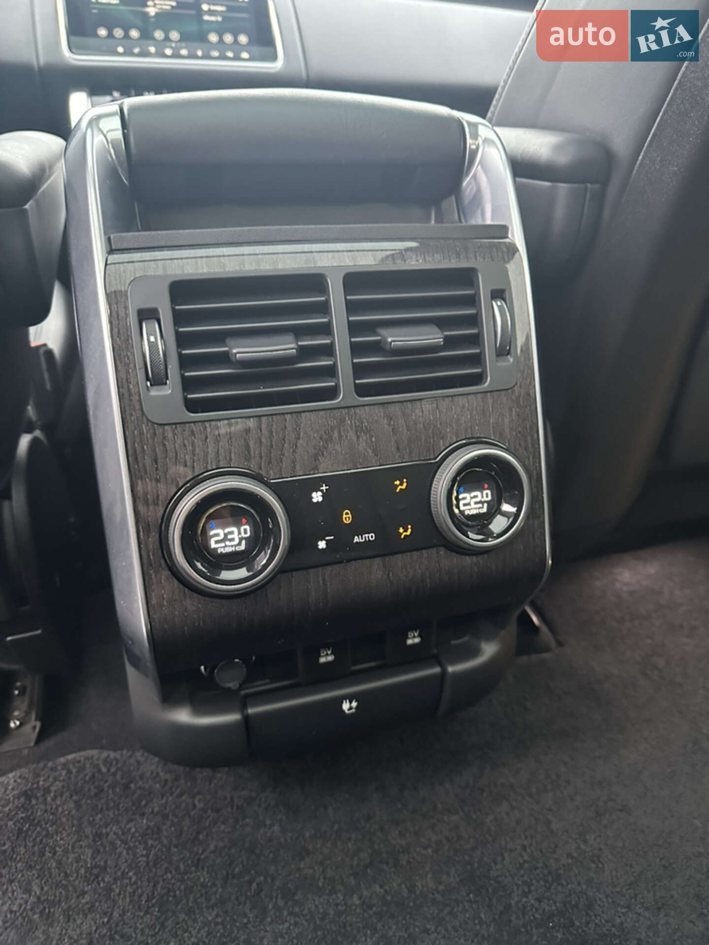 Land Rover Range Rover Sport 2019 VIN SALWR2RV9KA826202 фото оголошення 20 з 36