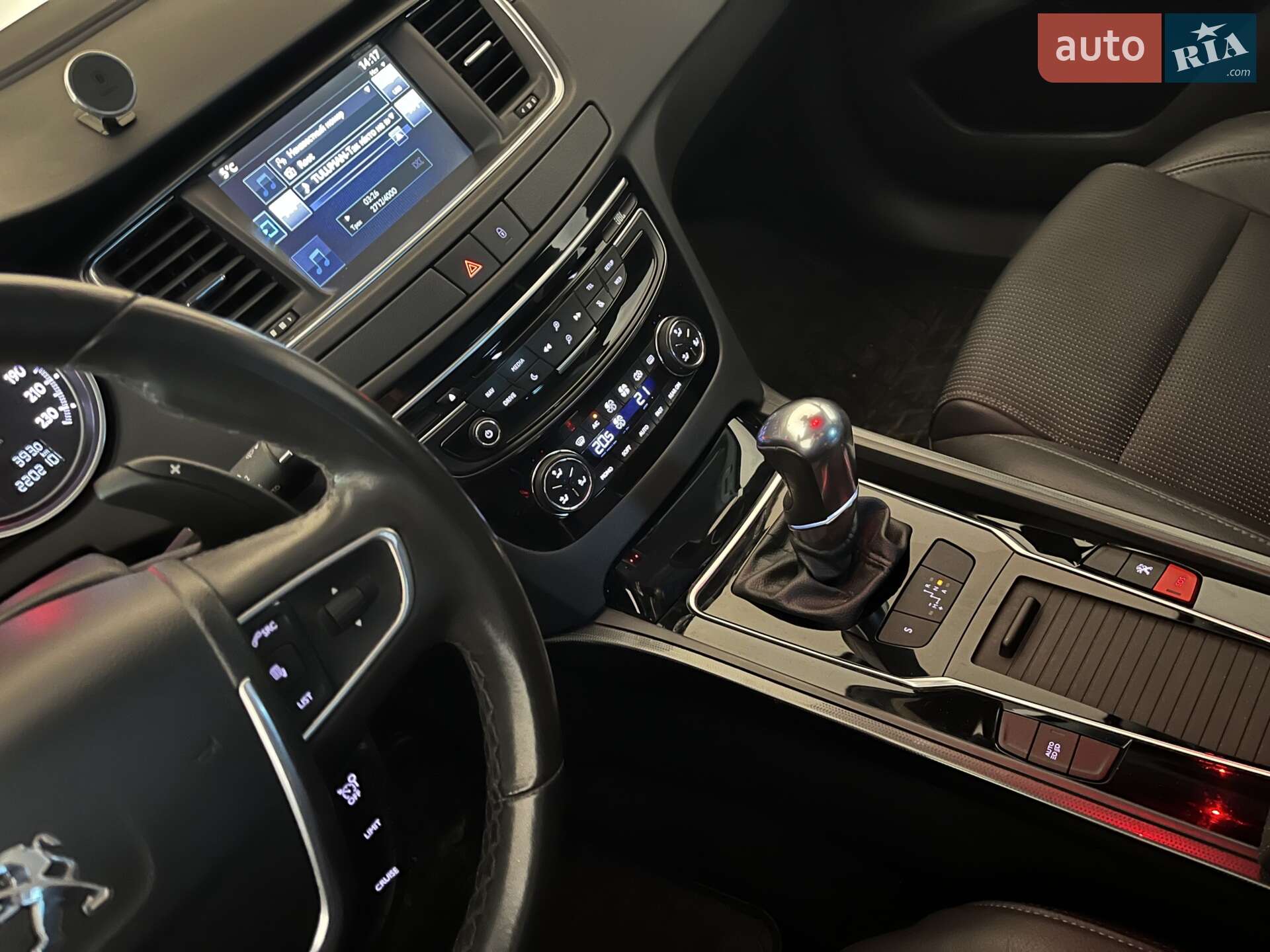 Peugeot 508 2015 VIN VF38D9HD8FL027963 фото оголошення 13 з 21