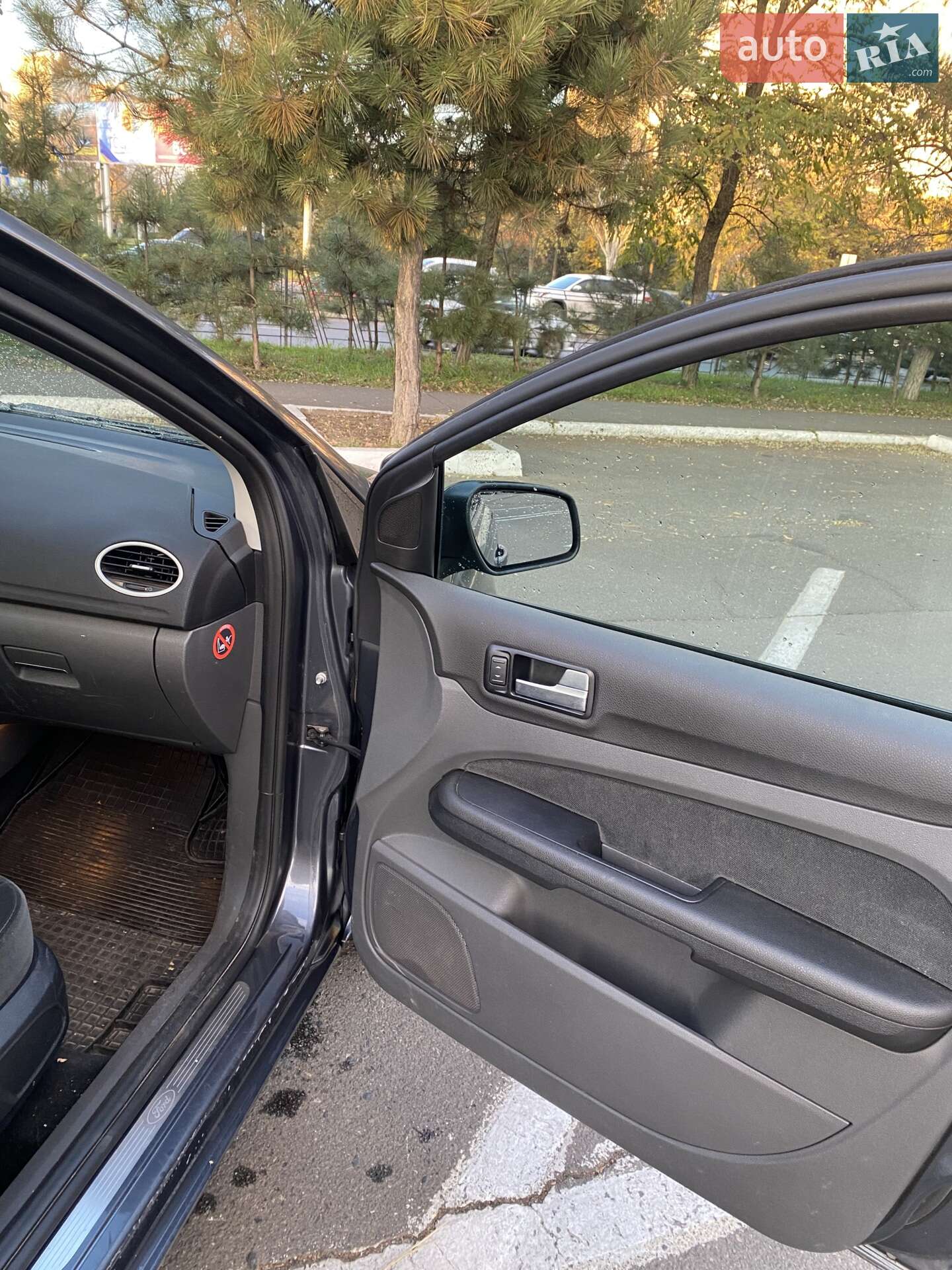Ford Focus 2004 VIN WF0WXXGCDW4T58595 фото оголошення 9 з 21