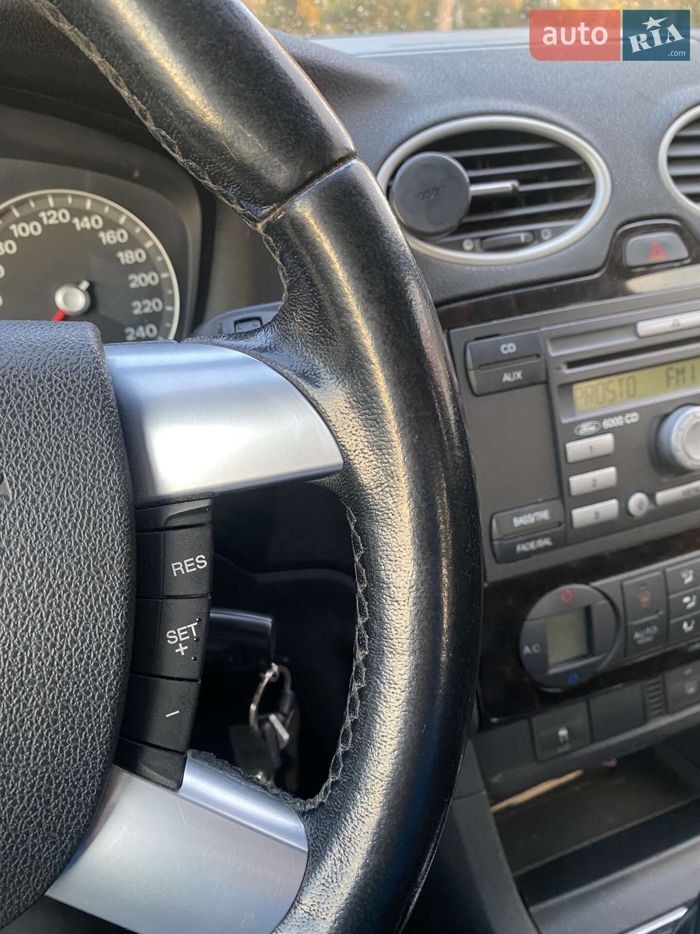 Ford Focus 2004 VIN WF0WXXGCDW4T58595 фото оголошення 17 з 21