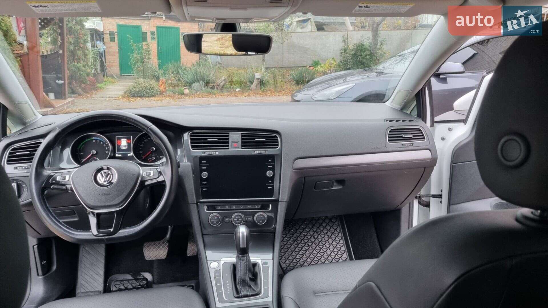 Volkswagen e-Golf 2020 VIN WVWPR7AU5LW910792 фото оголошення 14 з 14