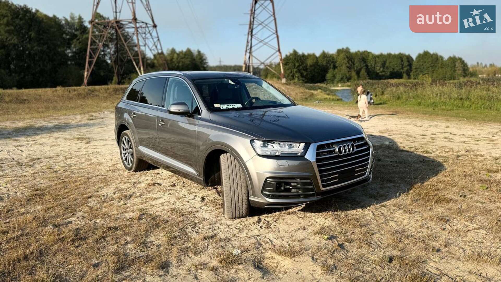 Audi Q7 2017 VIN WA1VAAF76JD005723 фото оголошення 22 з 37