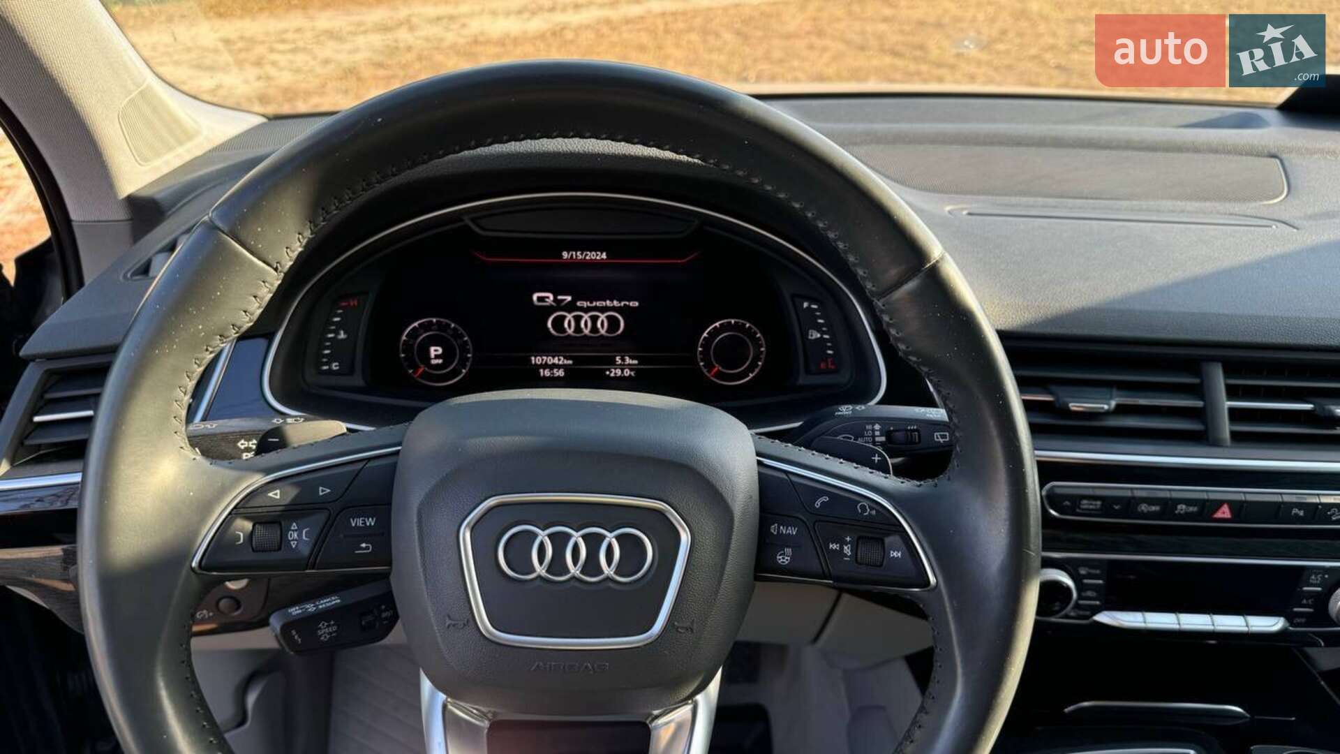 Audi Q7 2017 VIN WA1VAAF76JD005723 фото оголошення 25 з 37