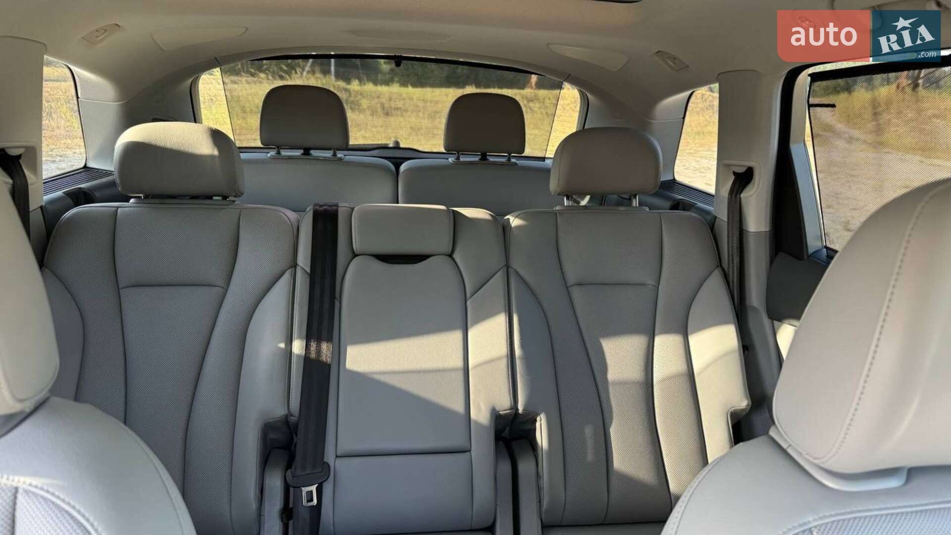 Audi Q7 2017 VIN WA1VAAF76JD005723 фото оголошення 34 з 37