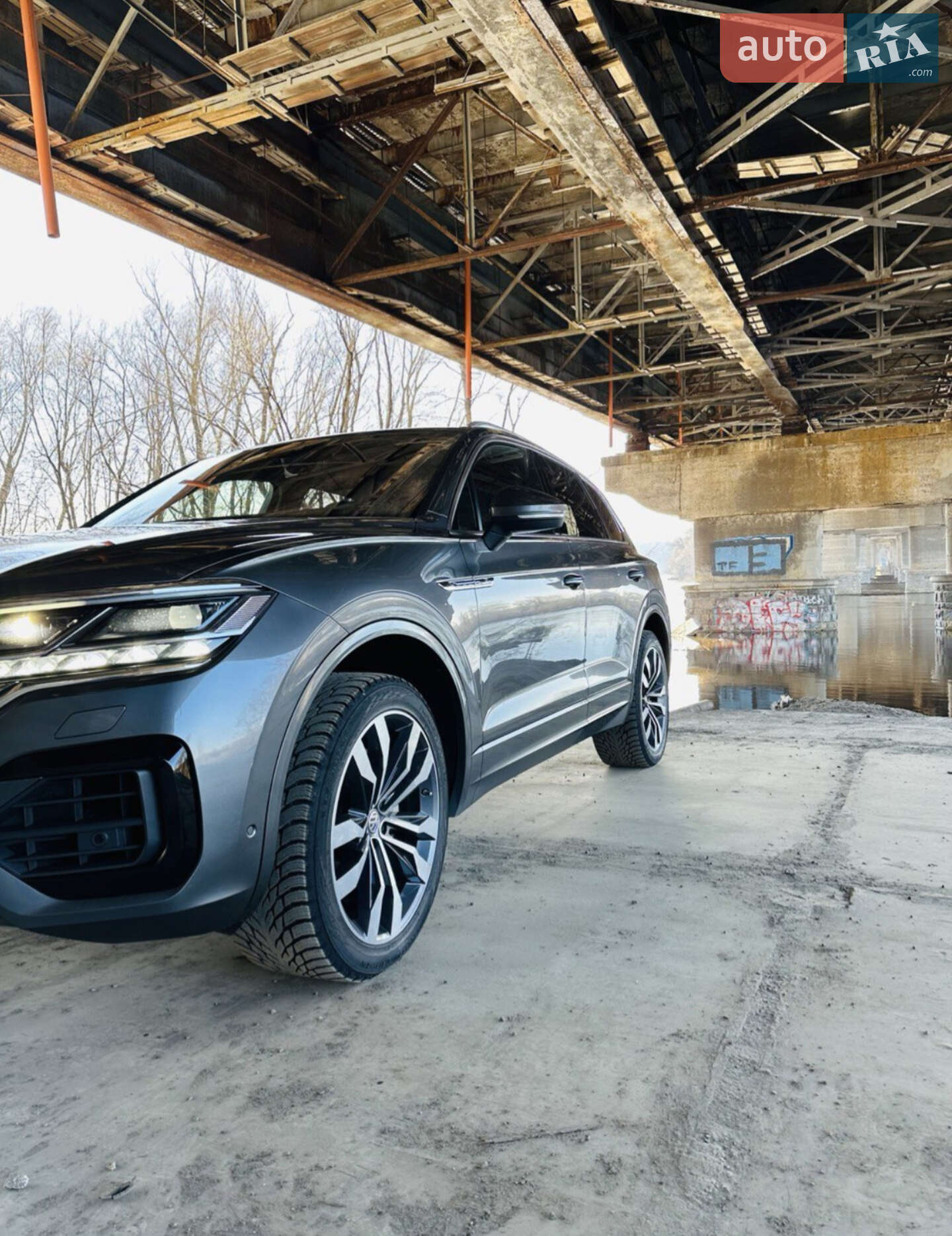 Volkswagen Touareg 2019 VIN WVGZZZCRZKD047738 фото оголошення 32 з 34