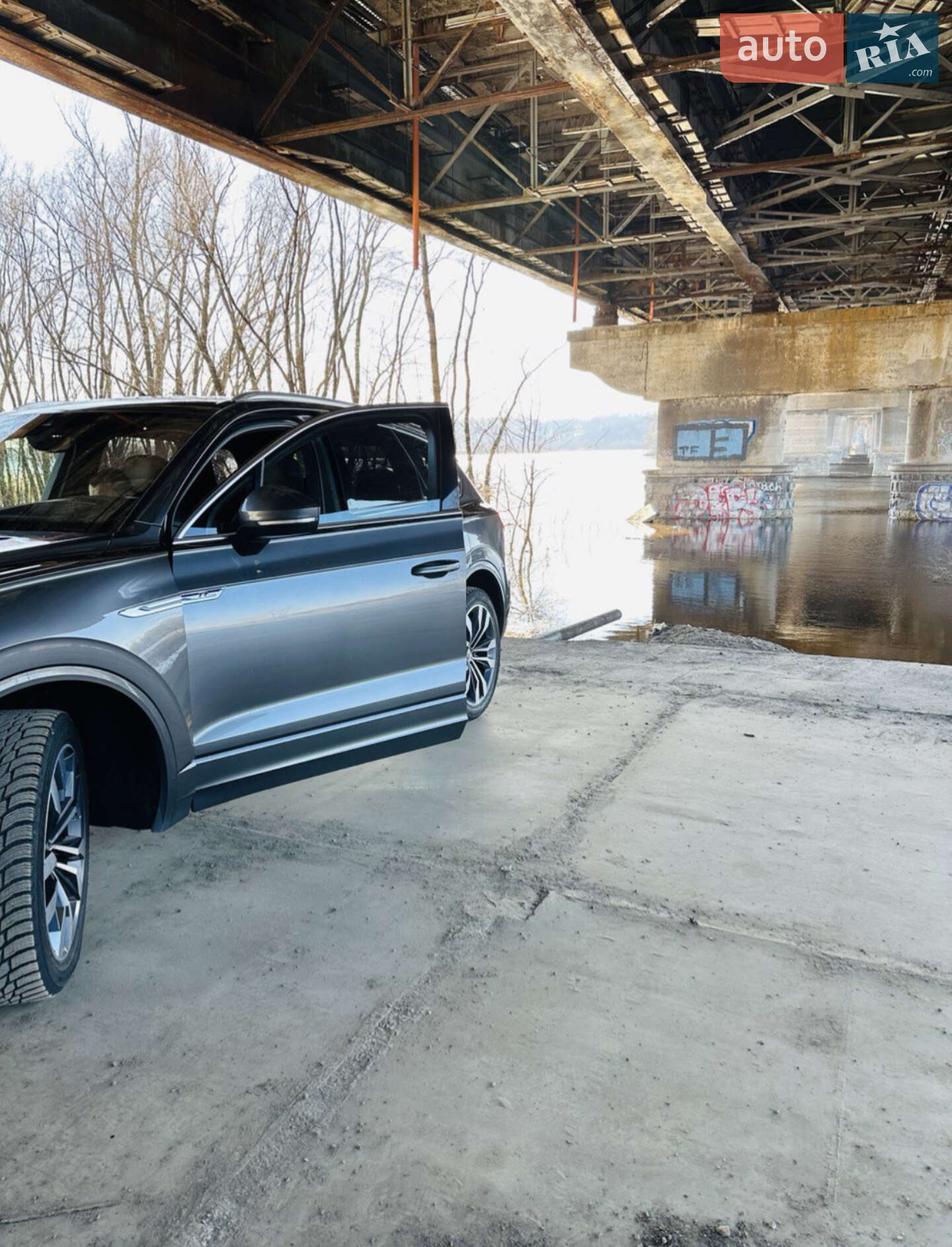 Volkswagen Touareg 2019 VIN WVGZZZCRZKD047738 фото оголошення 6 з 34